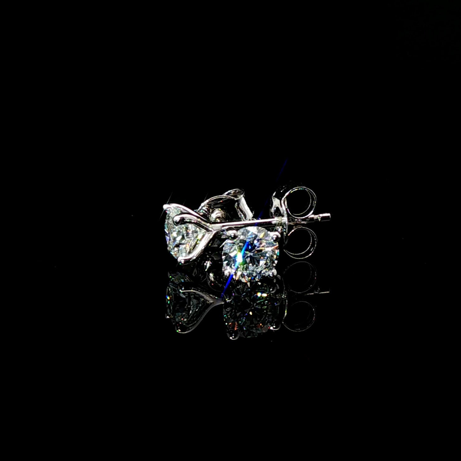 (Ready to Ship) 1cw 10k White Gold Diamond Studs EF+ VS+ Lab Diamonds