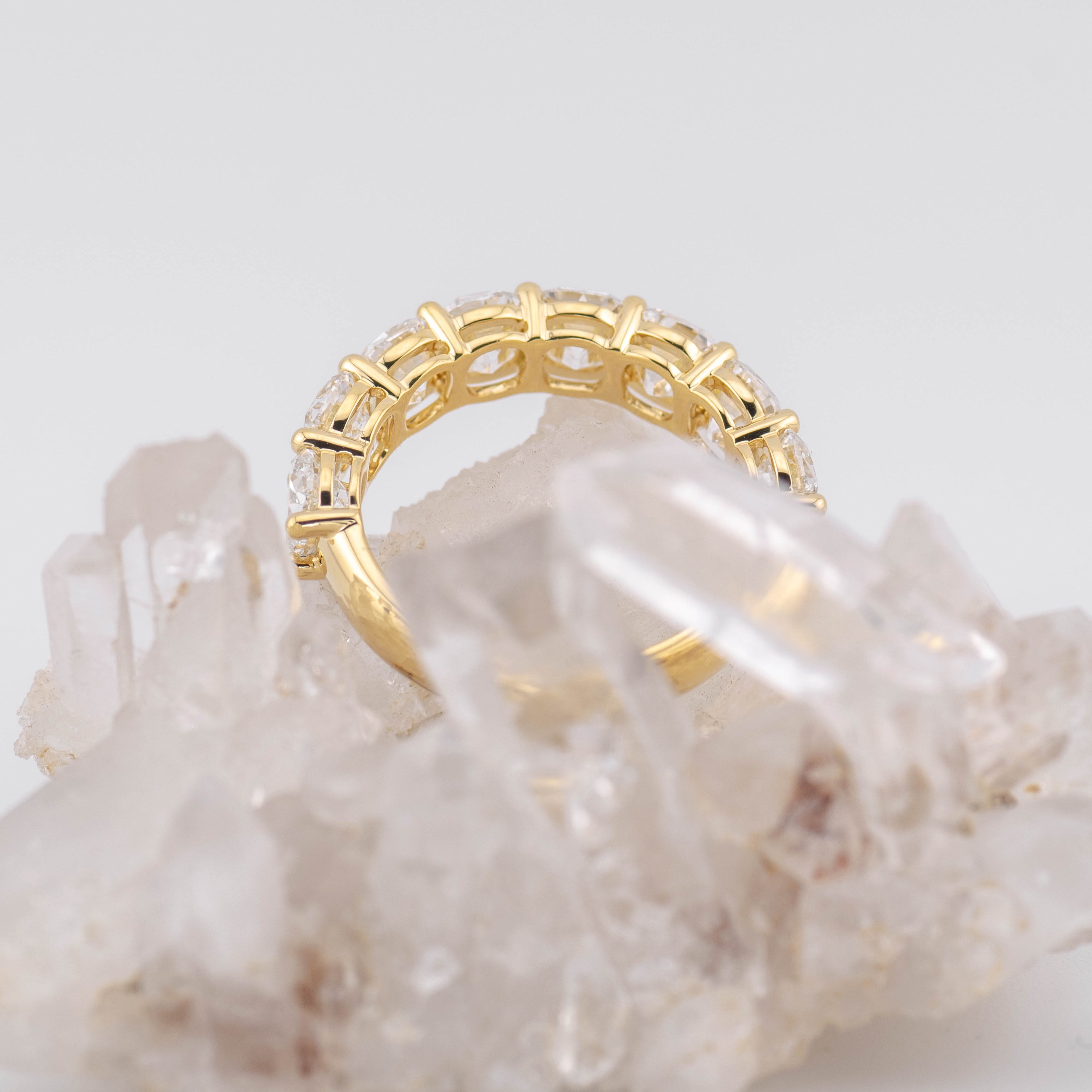 (Ready to Ship Size M) - 4.05ct Old Mine Wedding/Eternity Ring in 18k