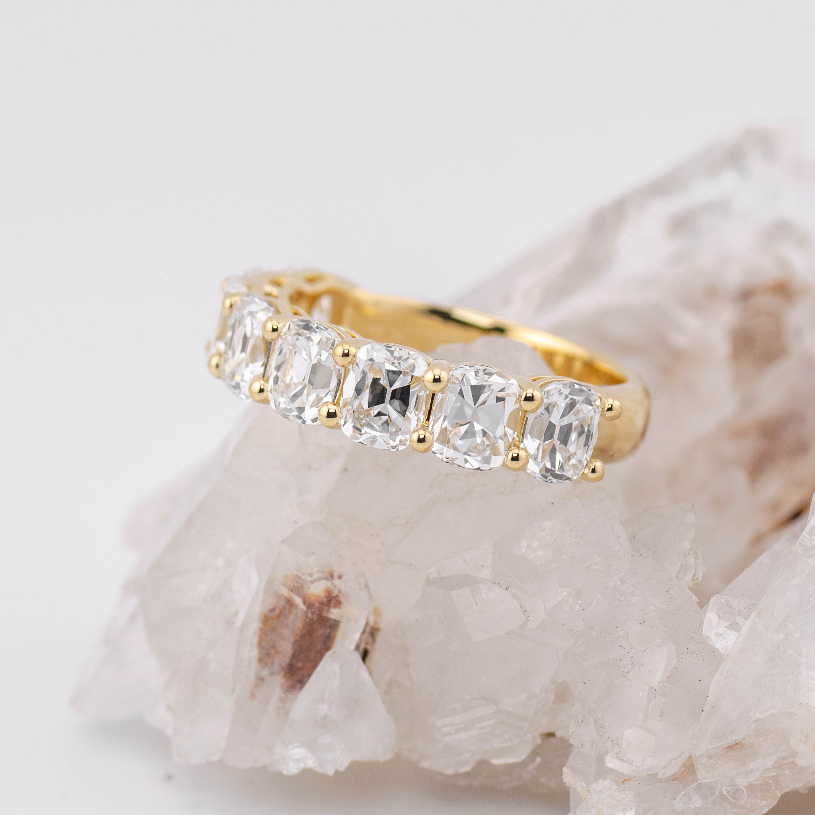 (Ready to Ship Size M) - 4.05ct Old Mine Wedding/Eternity Ring in 18k