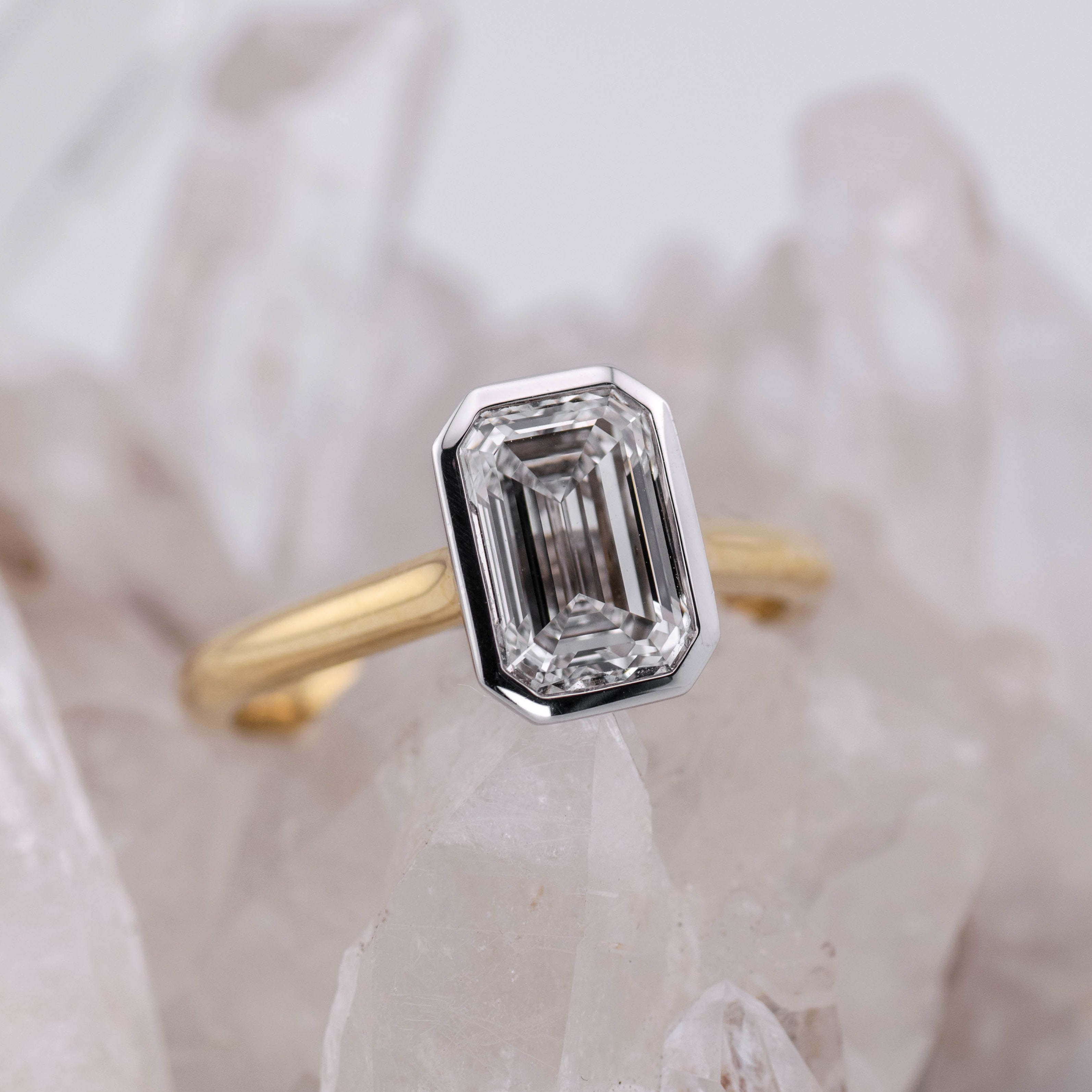 (Ready to Ship Size M) -Bezel Emerald Solitaire 2.03ct D VS1 in 18k 2 Tone Gold