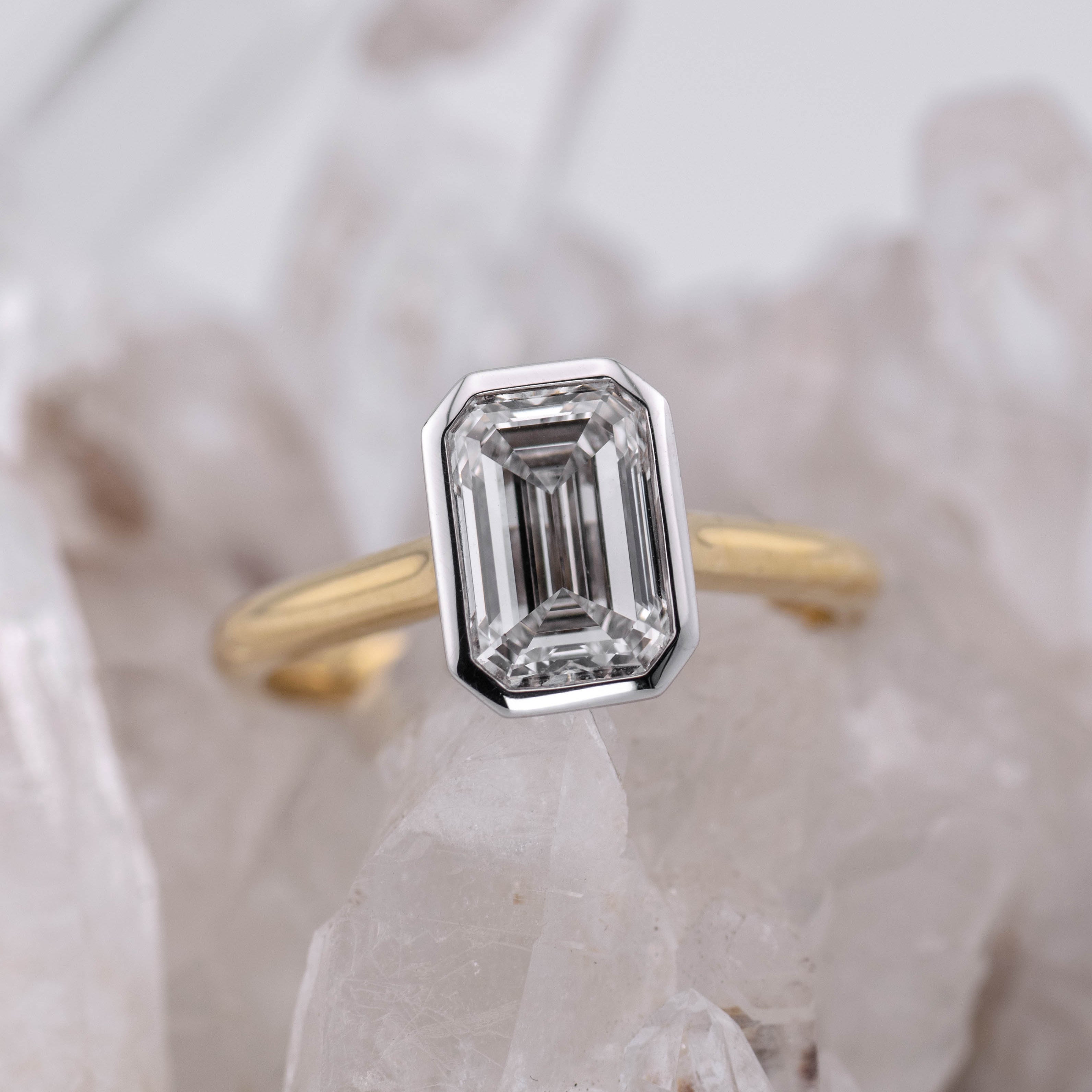 (Ready to Ship Size M) -Bezel Emerald Solitaire 2.03ct D VS1 in 18k 2 Tone Gold