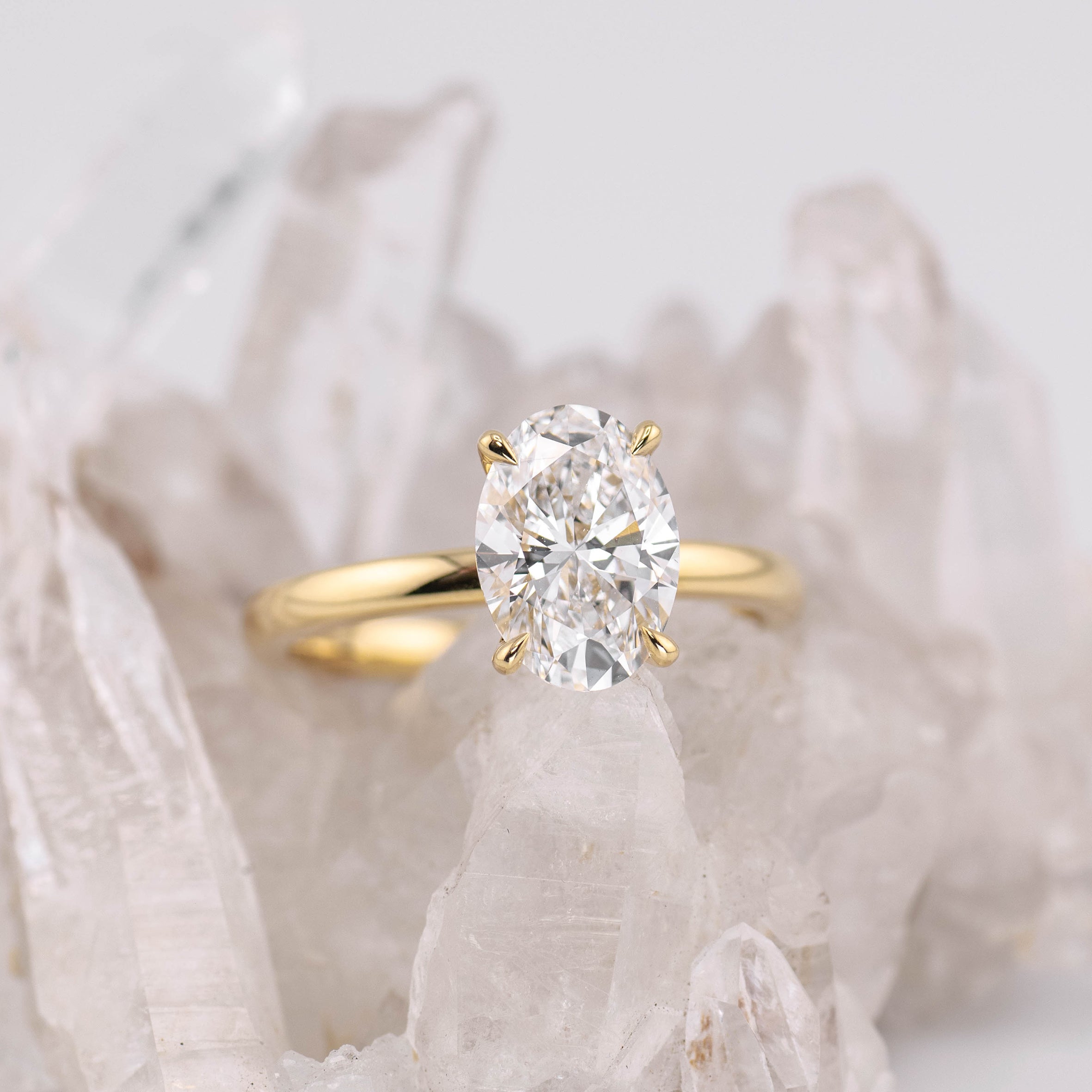 (Ready to Ship Size N) - Kate 2.0 – 4 Claw 2.08ct D VVS2 Oval Solitaire in 18k Yellow Gold