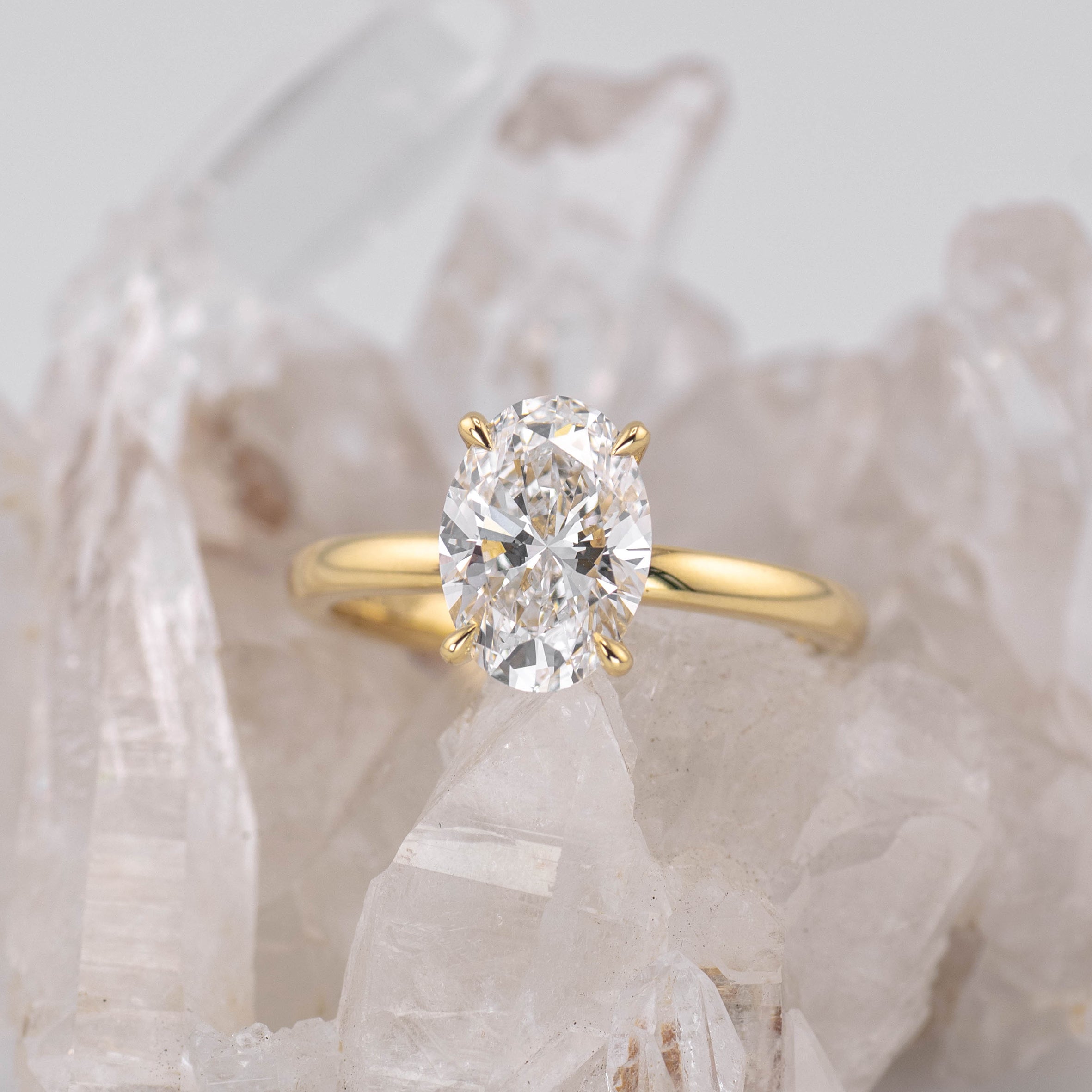 (Ready to Ship Size N) - Kate 2.0 – 4 Claw 2.08ct D VVS2 Oval Solitaire in 18k Yellow Gold