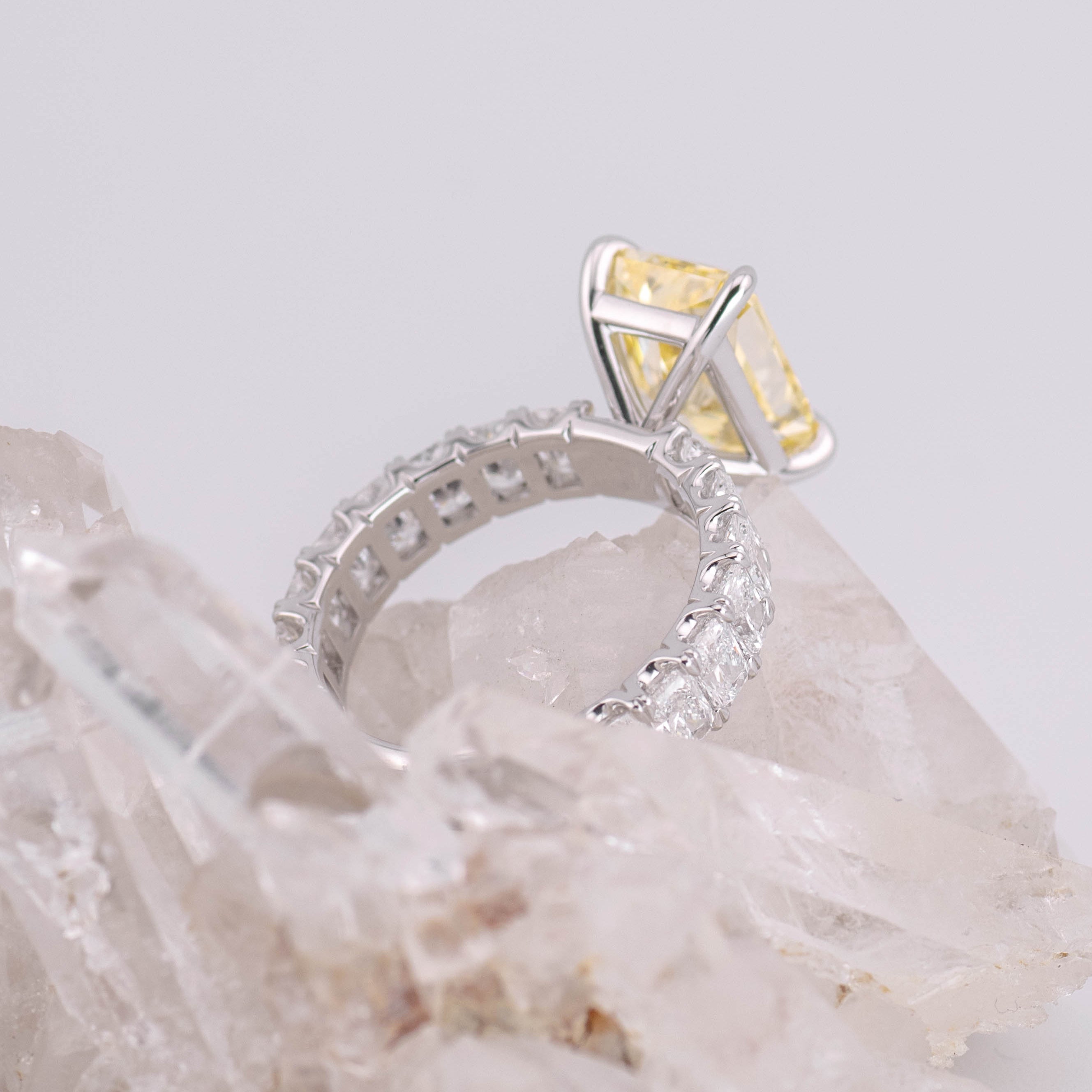 (Ready to Ship Size M) Custom 4.07ct Yellow Fancy Vivid Yellow Lab Diamond Ring in 18k White Gold