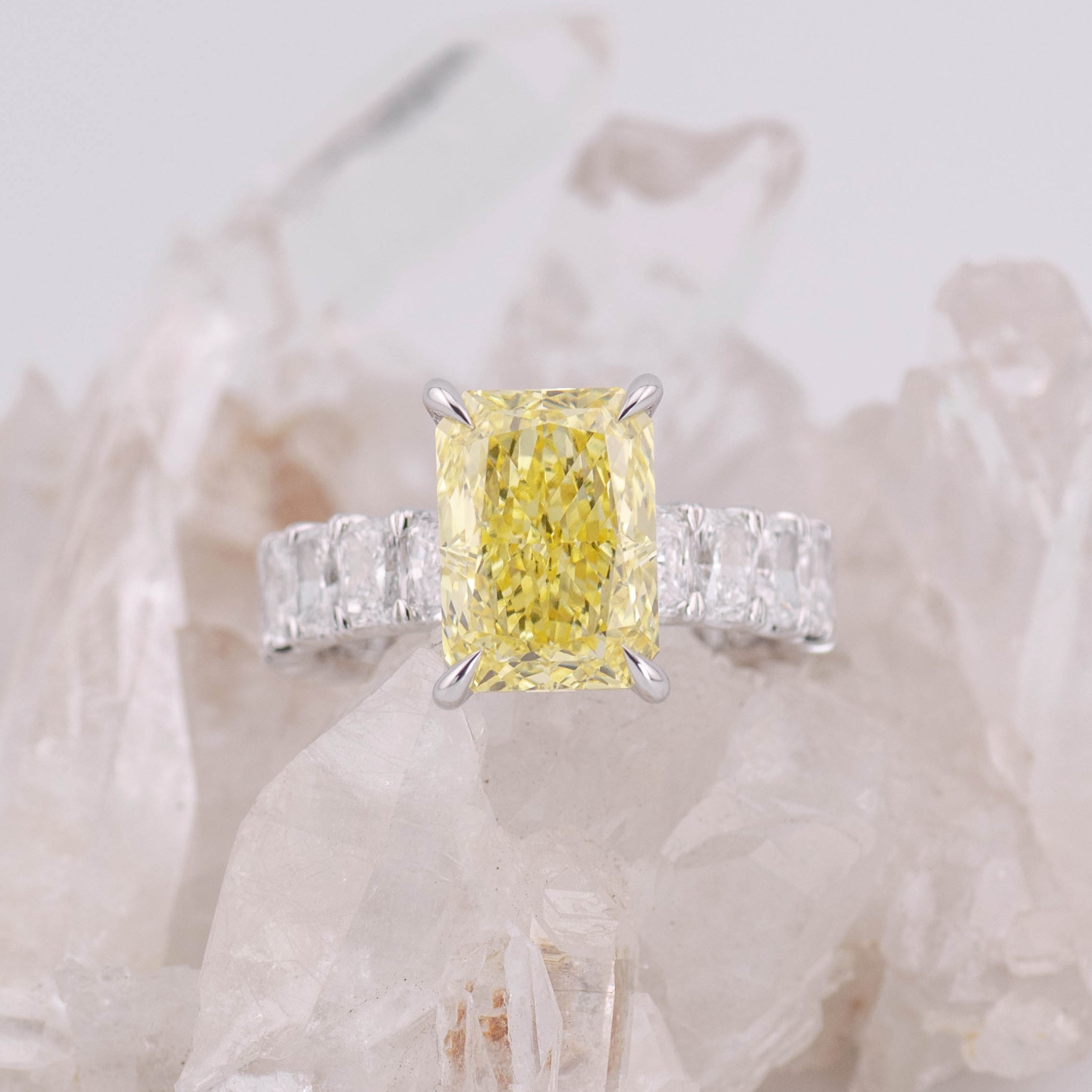 (Ready to Ship Size M) Custom 4.07ct Yellow Fancy Vivid Yellow Lab Diamond Ring in 18k White Gold