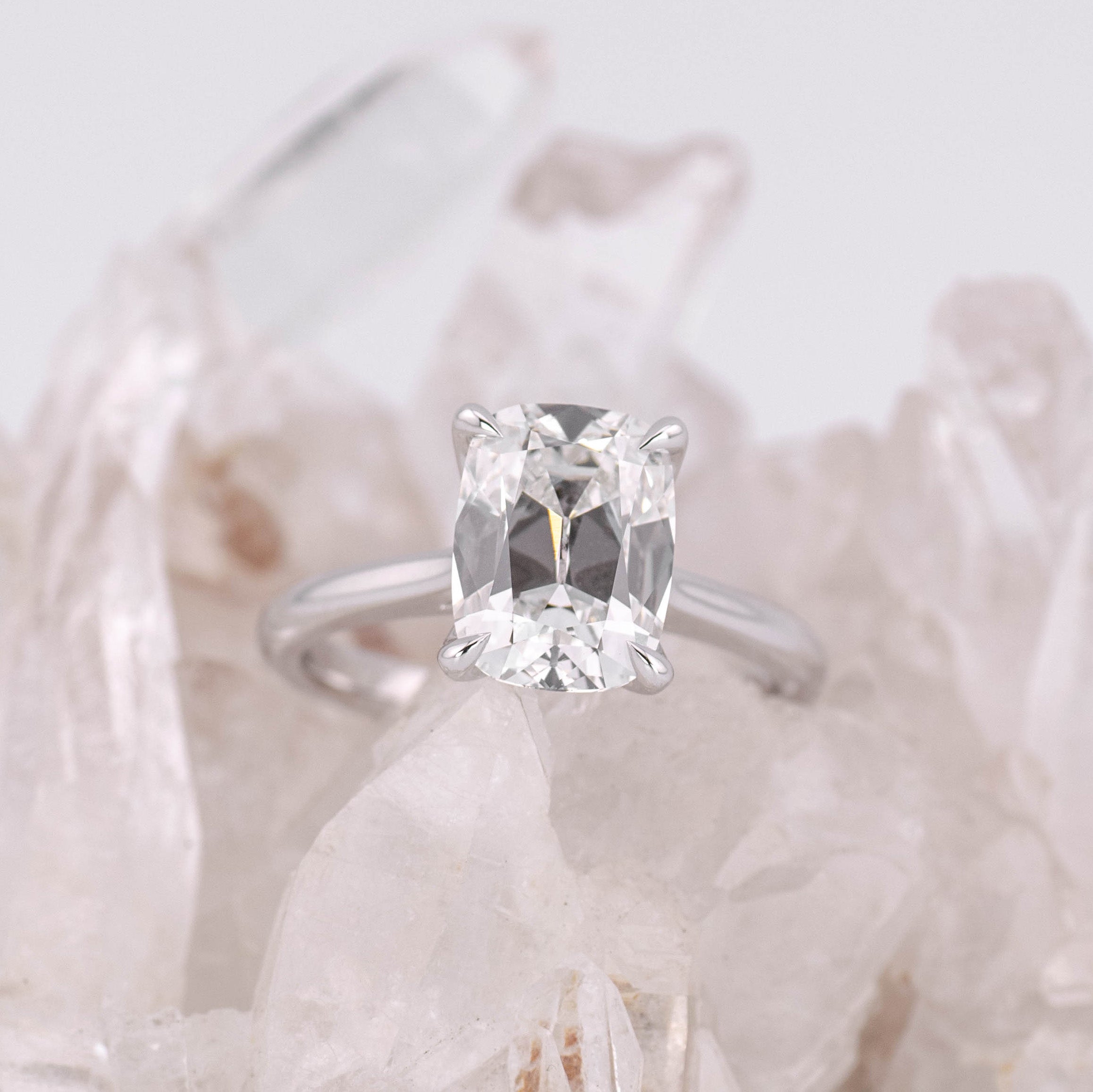 (Ready to Ship Size M) - Petal Elongated Old Mine Cushion – 4 Claw 3.10ct E VVS2 Solitaire in 14k White Gold