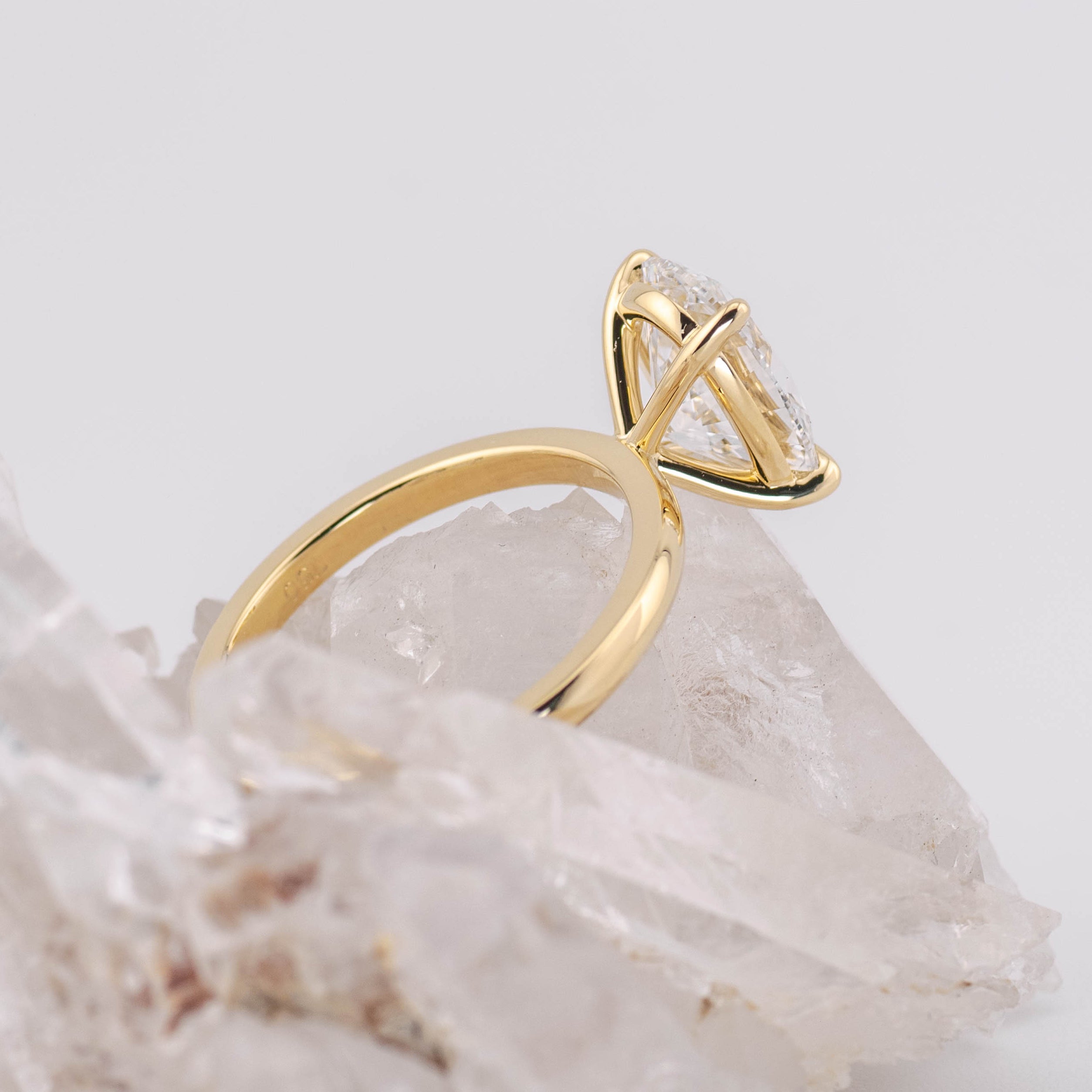 Kate 3.0 – 4 Claw 3ct Oval Solitaire (Made to Order) Custom Listing