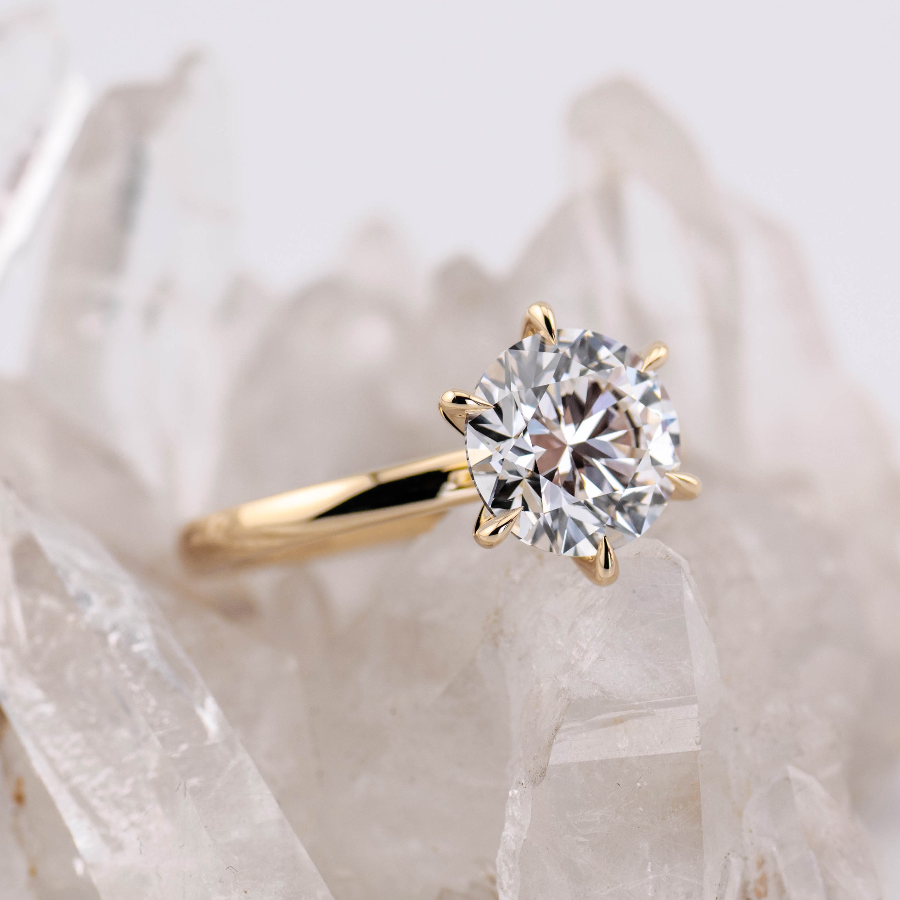 Billie 2.0 – 6 Claw 2ct Round Solitaire (custom width)