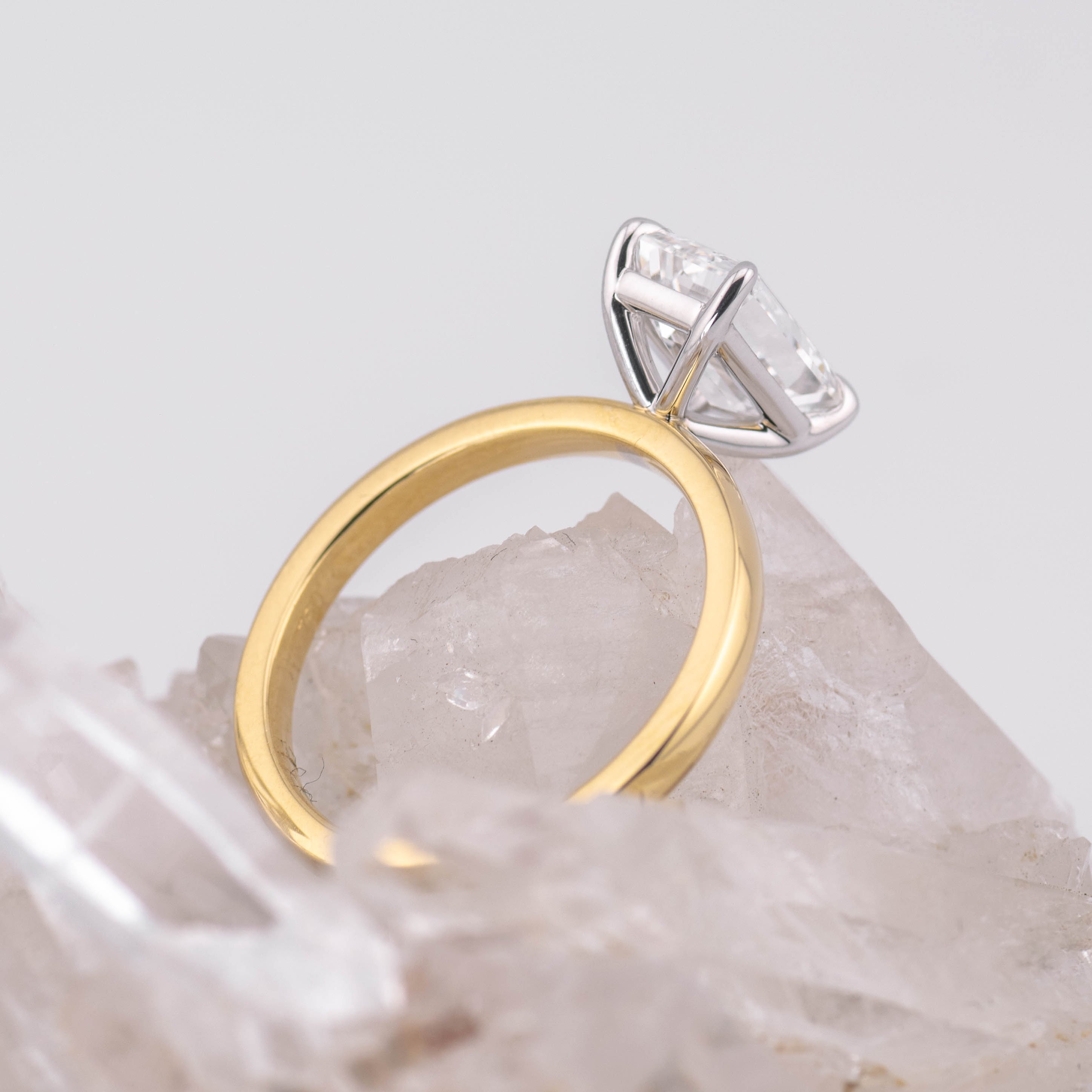 (Ready to Ship Size M) - Emma Emerald Cut Solitaire 2.00ct D VVS2 18k 2 Tone Gold