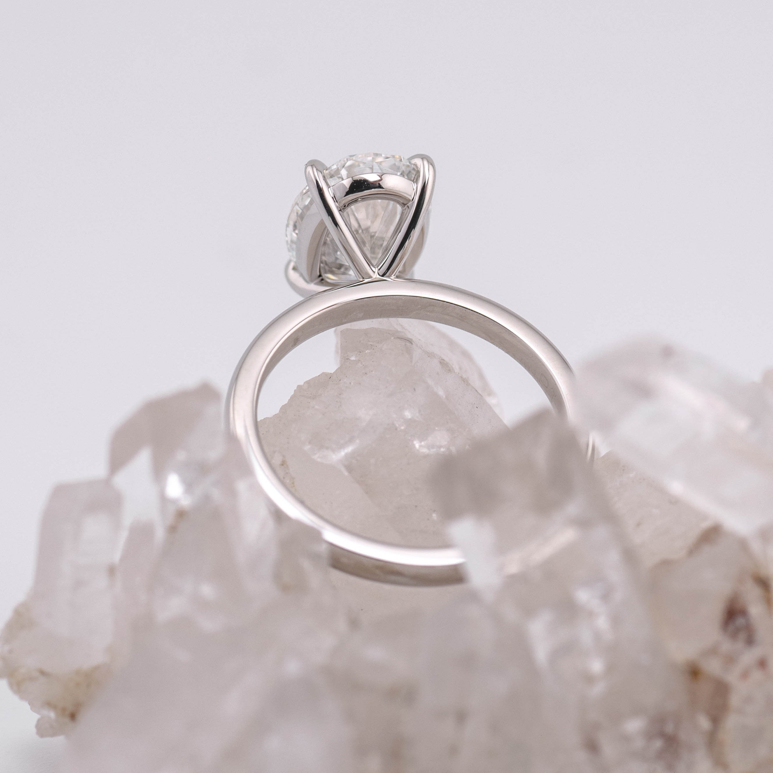 Kate 3.0 – 4 Claw 3ct Oval Solitaire (Made to Order) F Colour VVS2