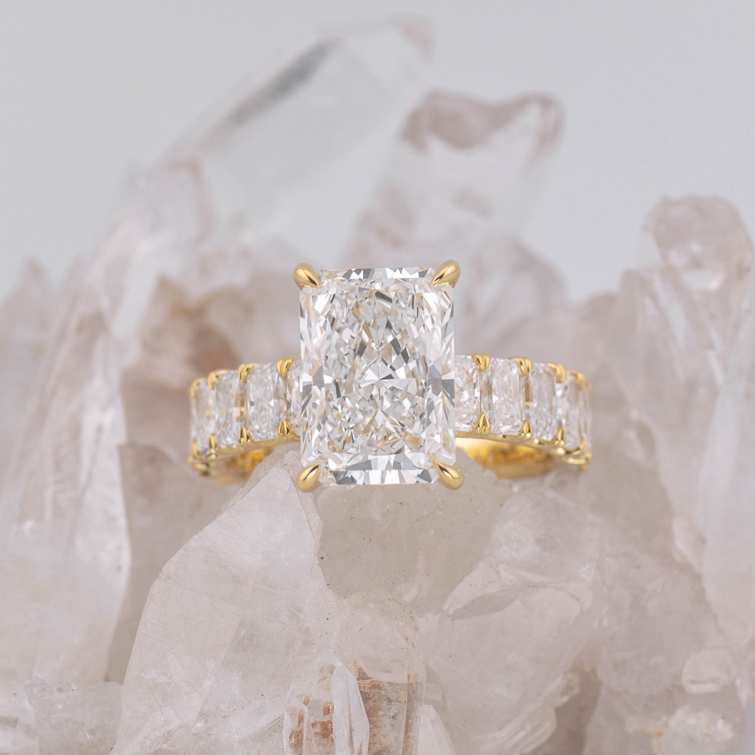 (Ready to Ship Size N) Custom 4ct Radiant Lab Diamond Ring with Radiant band in 18k Yellow Gold