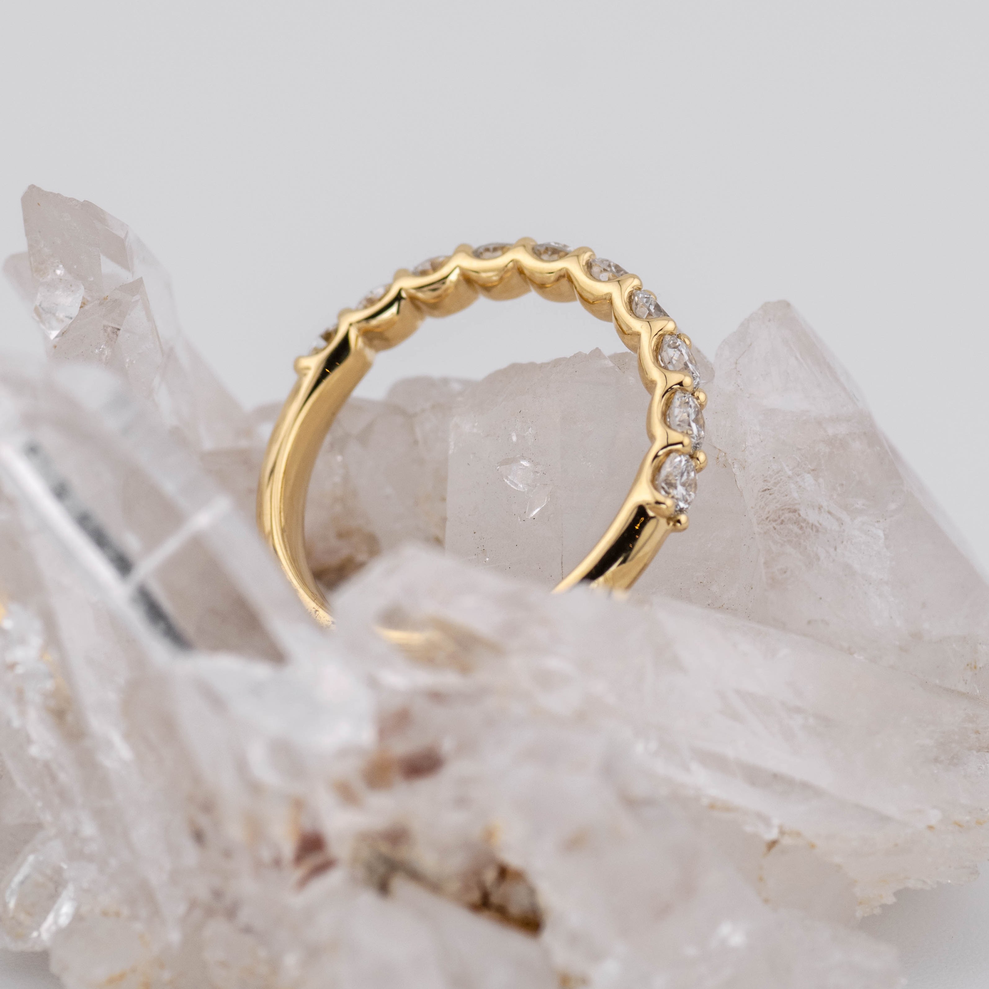(Ready to Ship M) Madison 2.8mm 1/2 Band Wedding/Eternity Ring 18k Yellow Gold