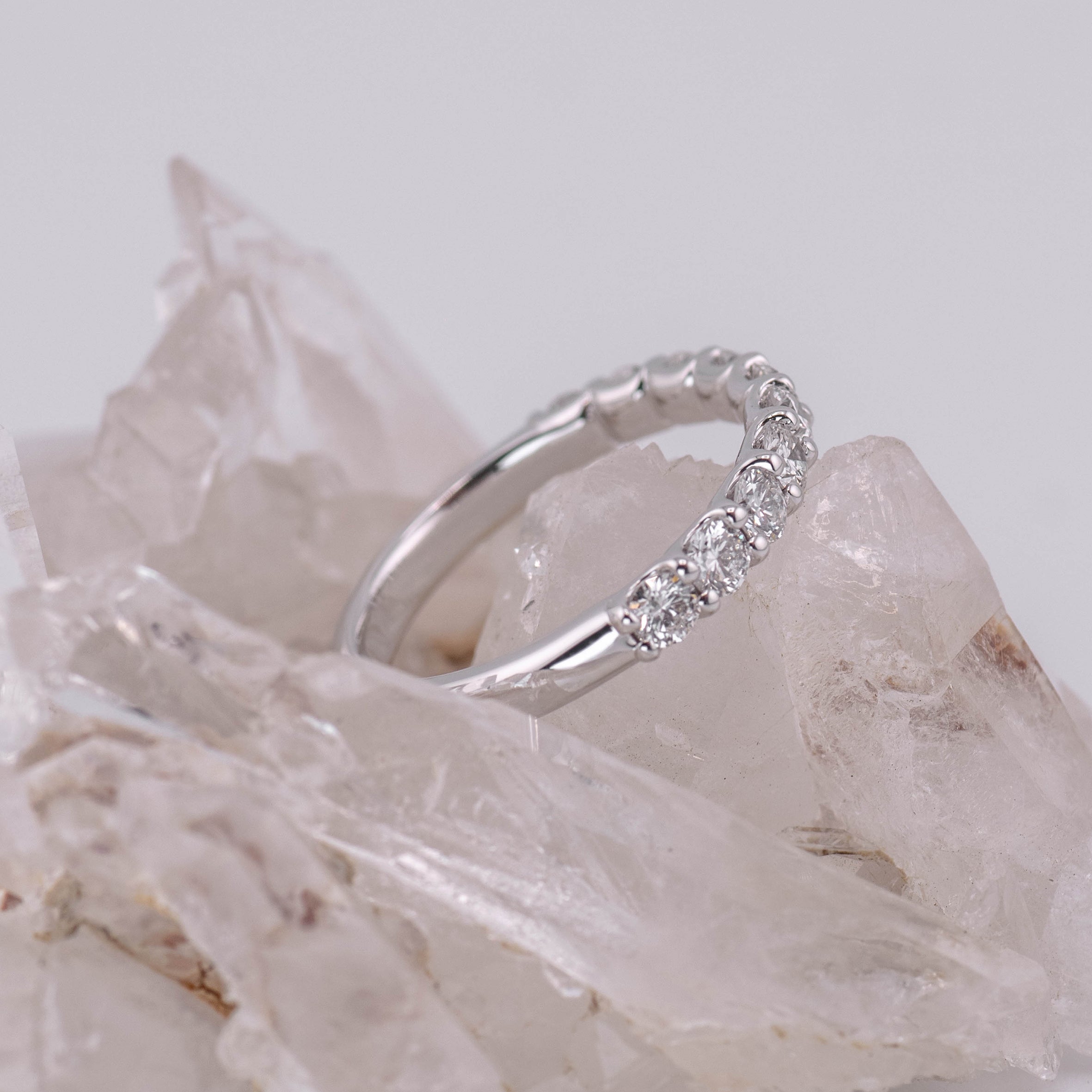 (Ready to Ship M) Madison 2.8mm 1/2 Band Wedding/Eternity Ring 18k White Gold