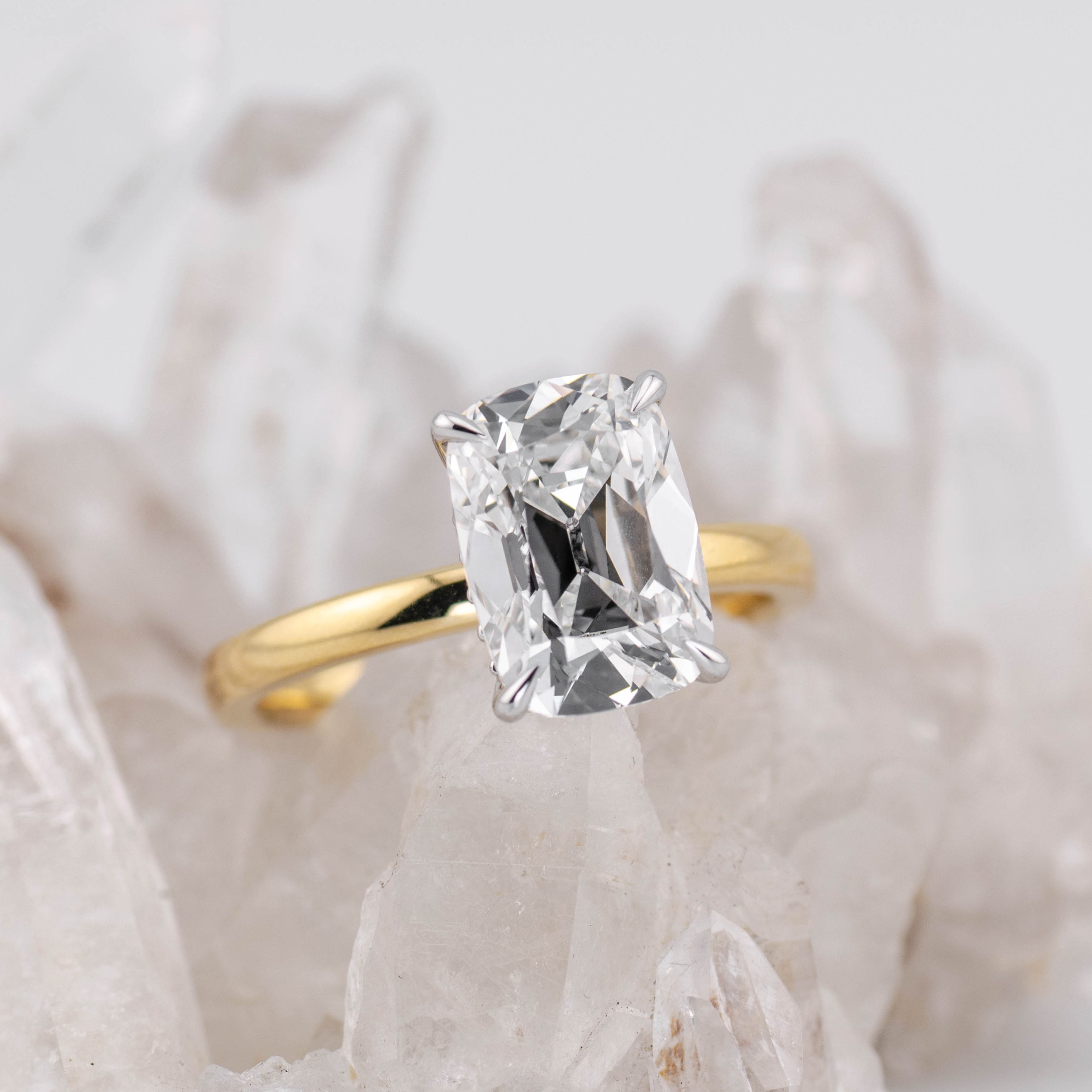 (Ready to Ship Size N) - 3.28ct Old Mine D VVS2 Solitaire with Hidden Halo in 2 Tone 18k