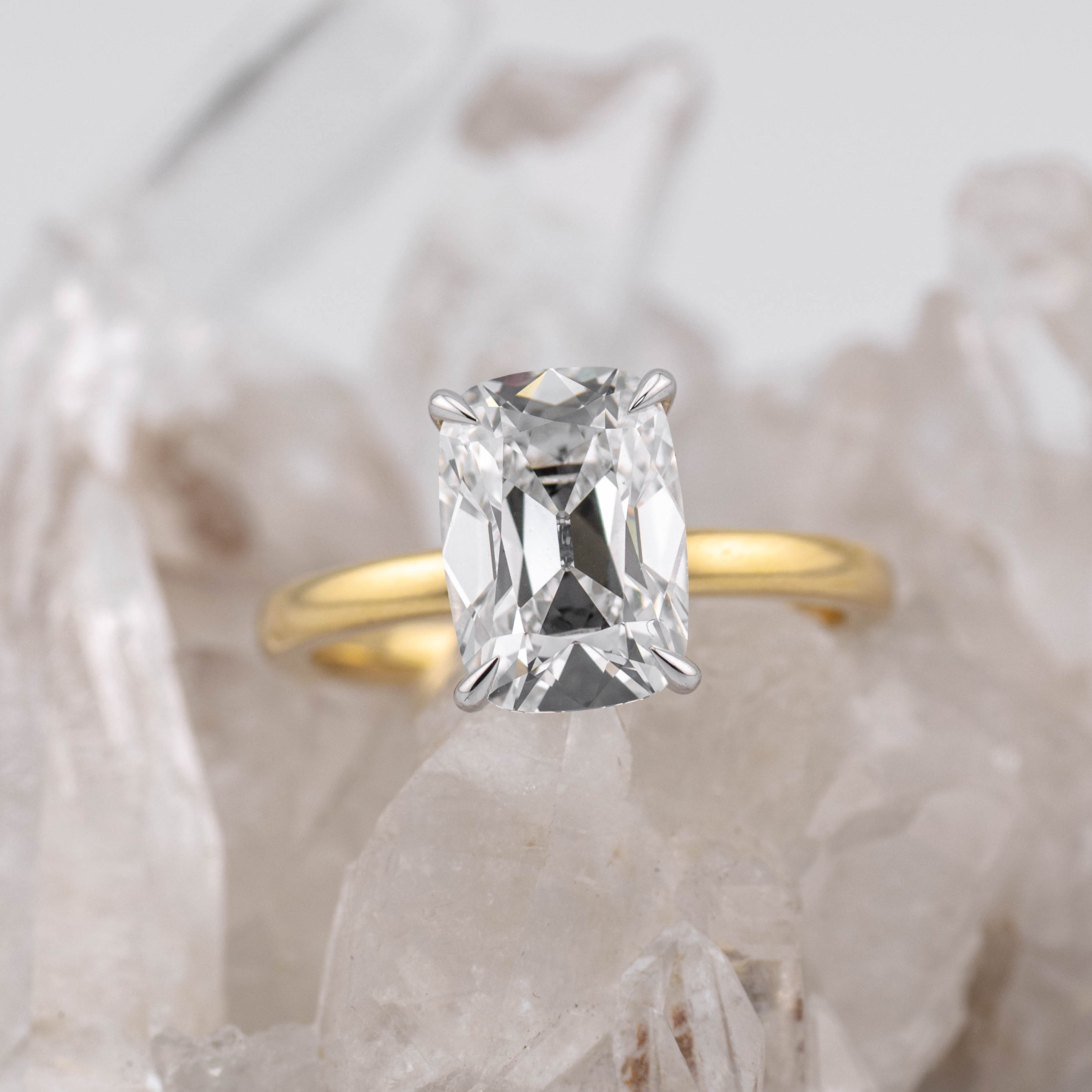 (Ready to Ship Size N) - 3.28ct Old Mine D VVS2 Solitaire with Hidden Halo in 2 Tone 18k