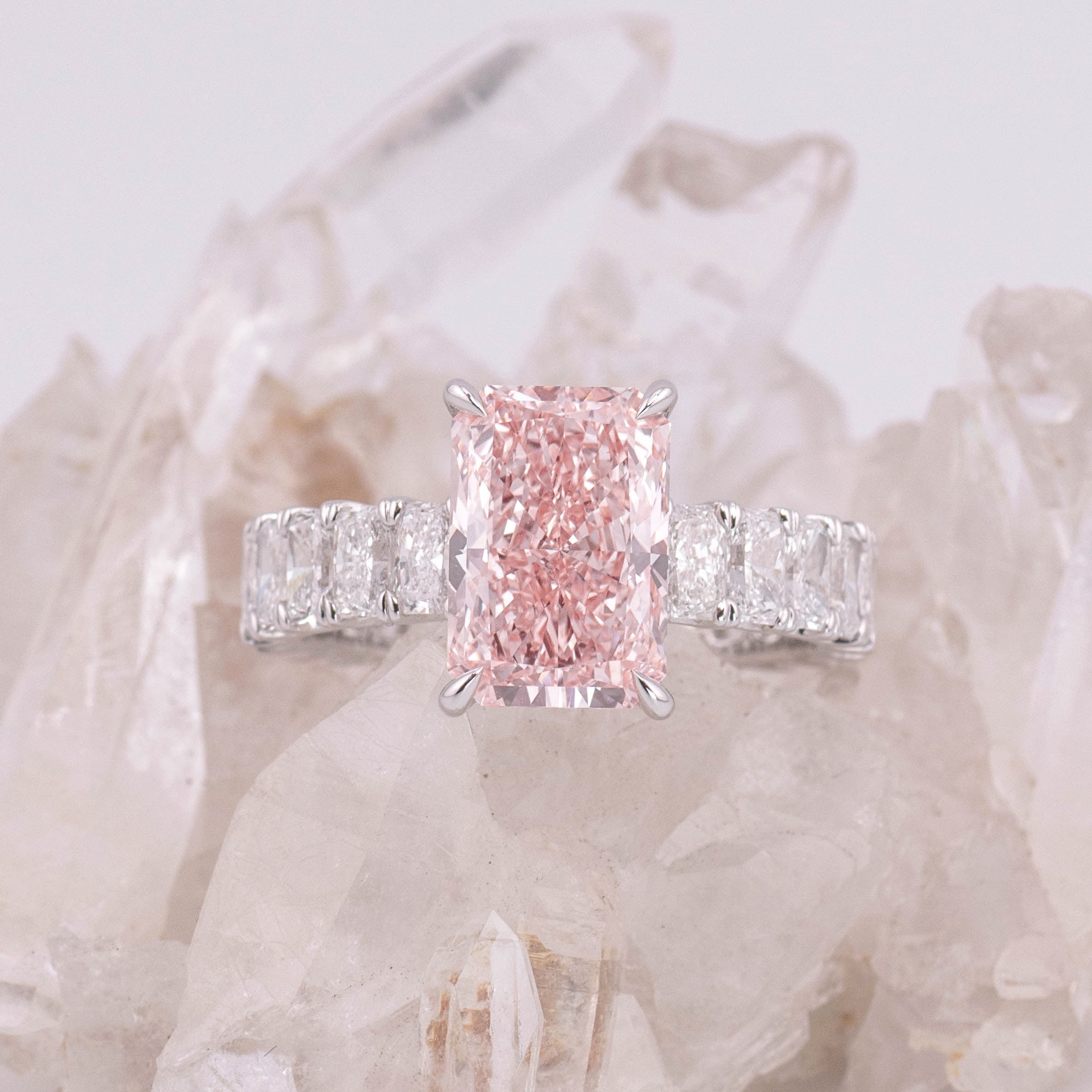 (Ready to Ship Size Q 1/2) Custom 4.01ct Fancy Vivid Pink Lab Diamond Ring in 9k White Gold