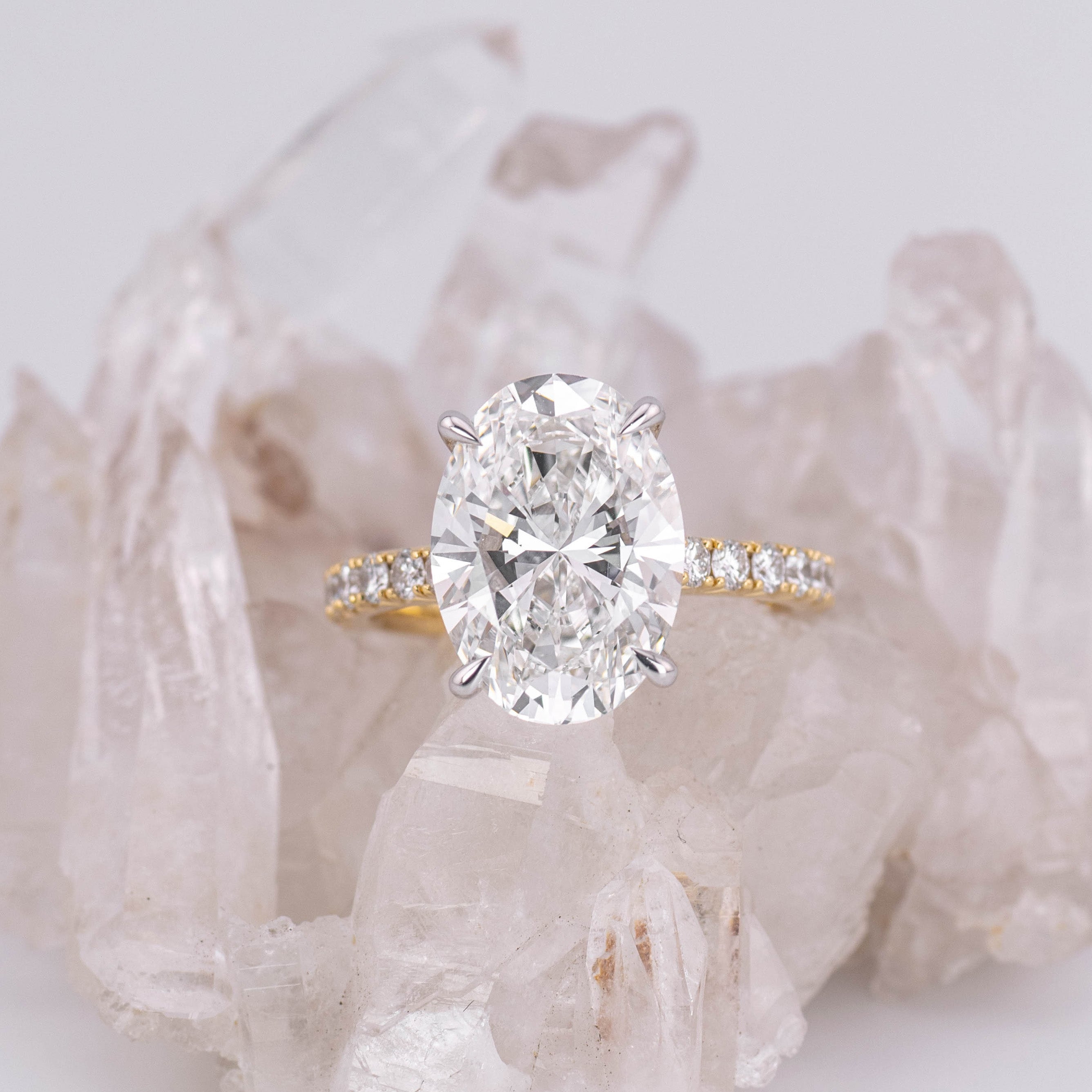 (Ready to Ship Size M) - 5.06ct E VVS2 Oval Solitaire with Hidden Halo & French Pave Band 18k 2 Tone Gold