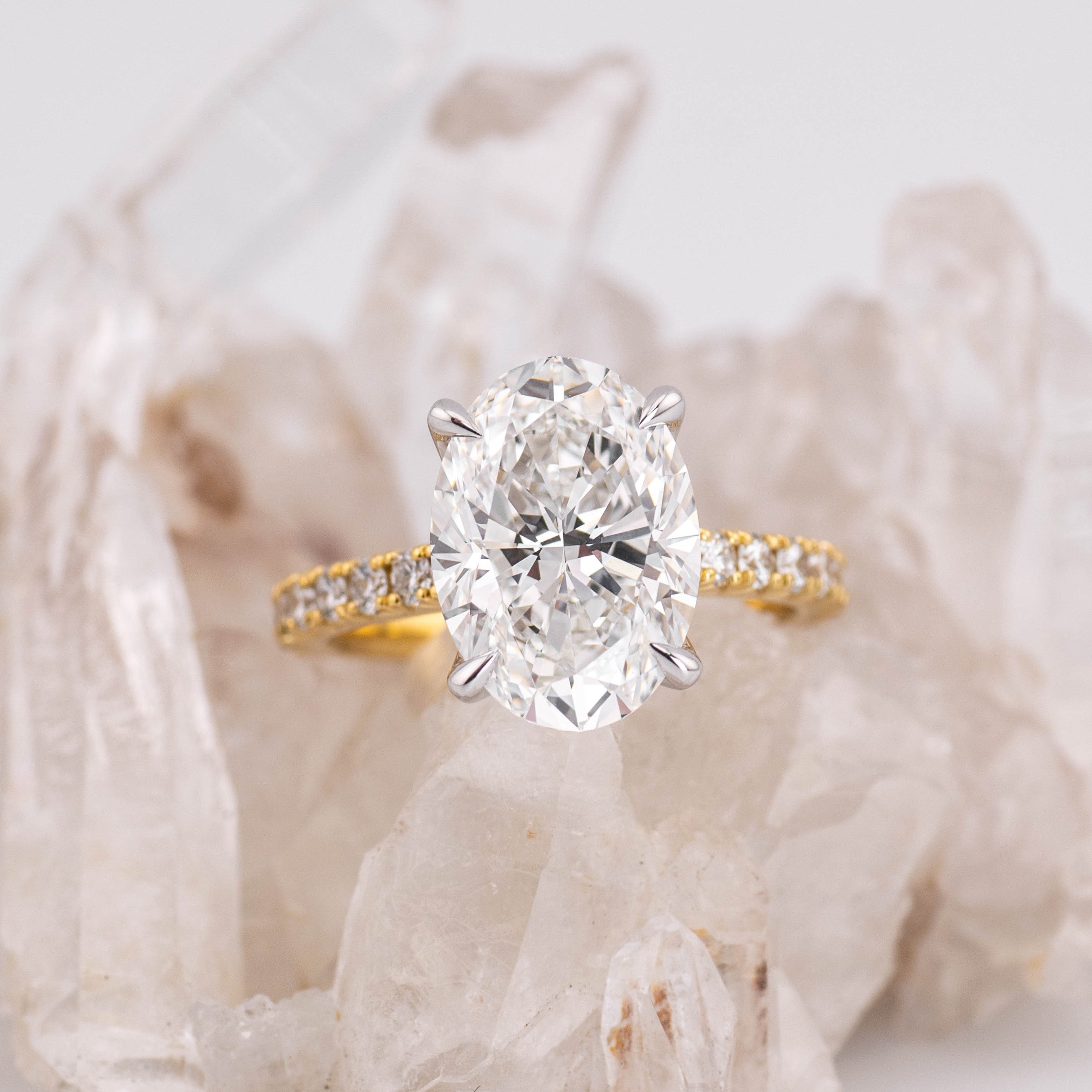 (Ready to Ship Size M) Petal Pave Solitaire – 5.06ct 4 Petal Claw Oval Brilliant E VVS2 in 18k 2 Tone Gold
