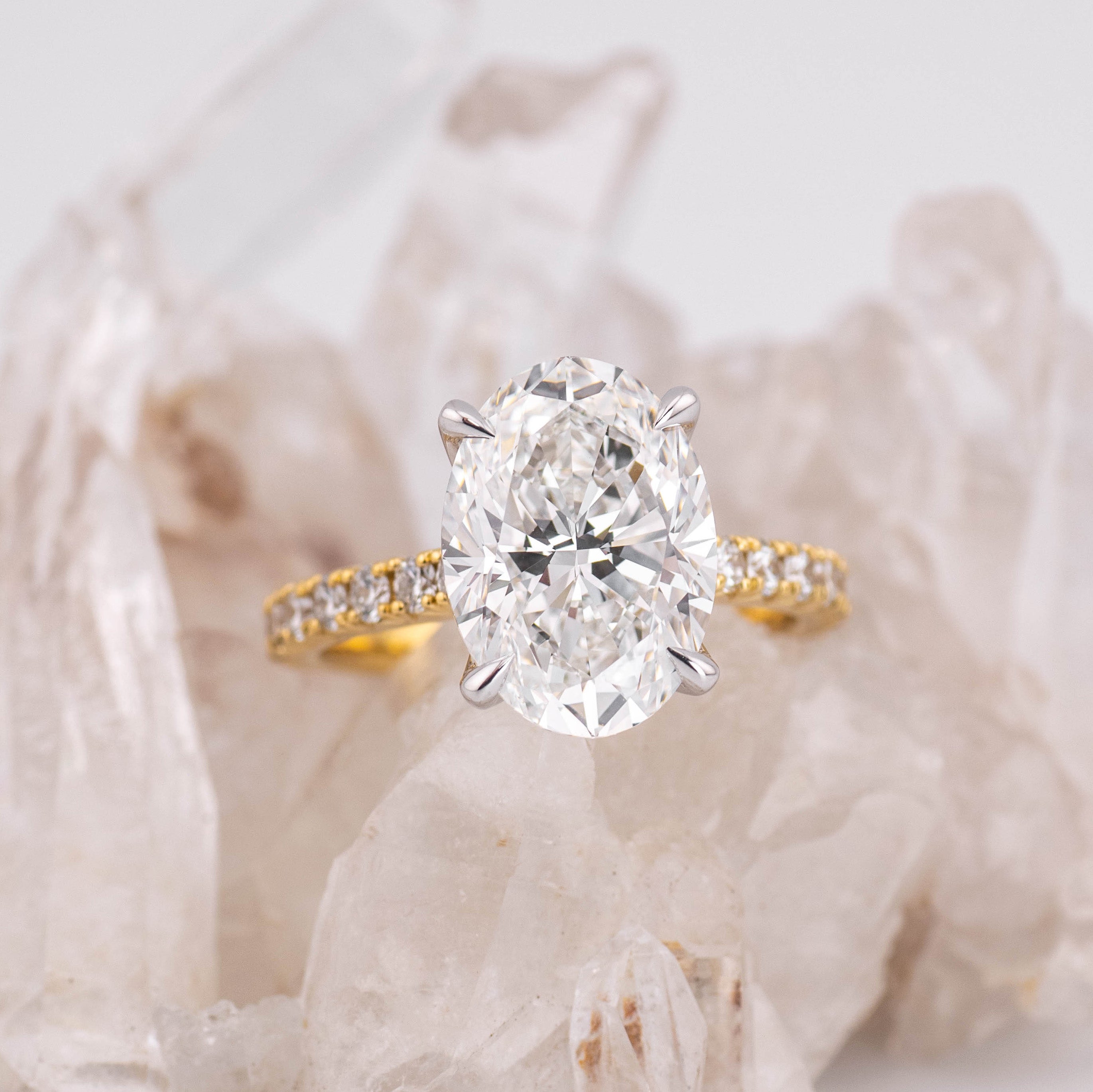 (Ready to Ship Size M) Petal Pave Solitaire – 5.06ct 4 Petal Claw Oval Brilliant E VVS2 in 18k 2 Tone Gold