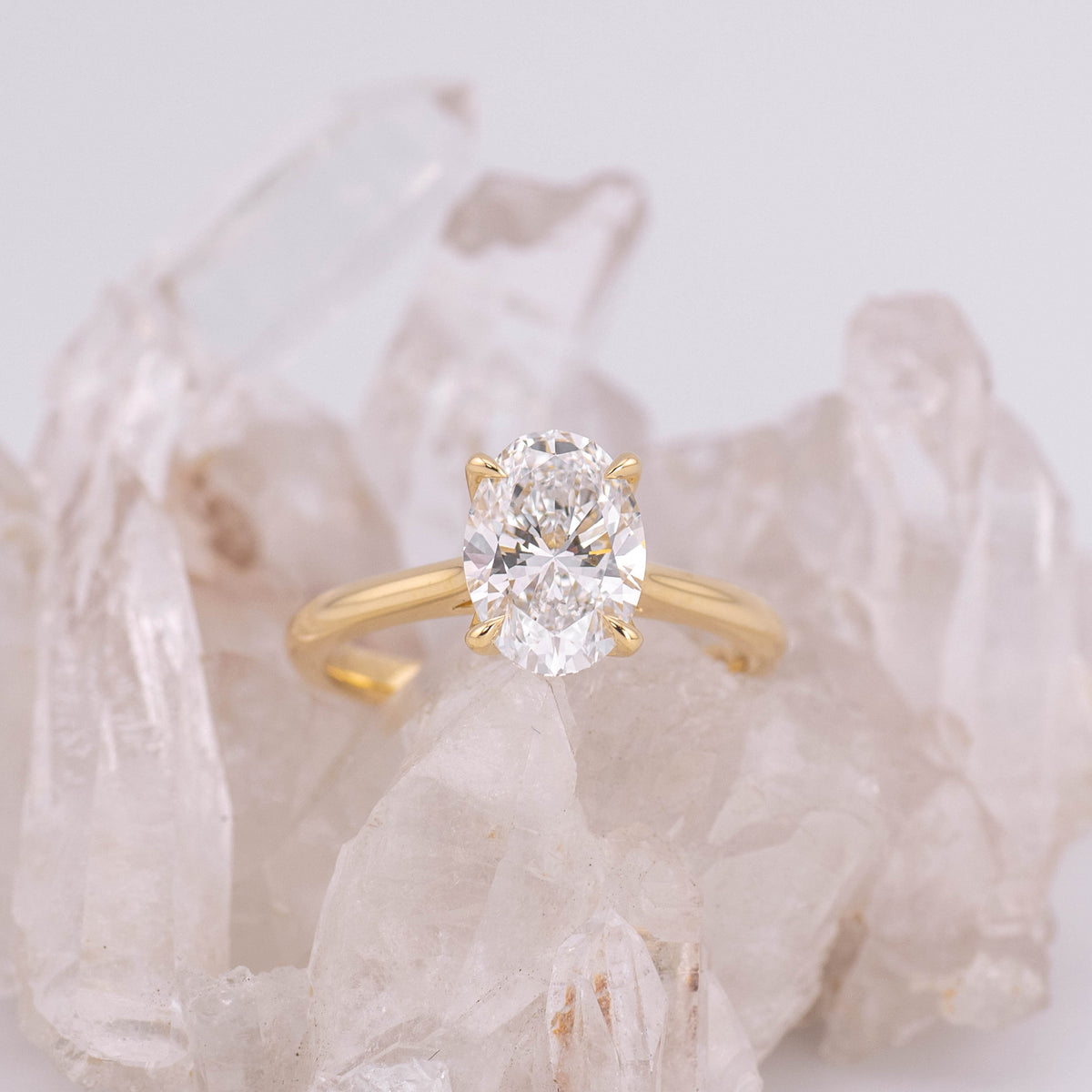 (Ready to Ship Size M) - Oval Petal 2.0 – 4 Claw Petal Basket 2.03ct D VVS2 Oval Solitaire in 18k Yellow Gold