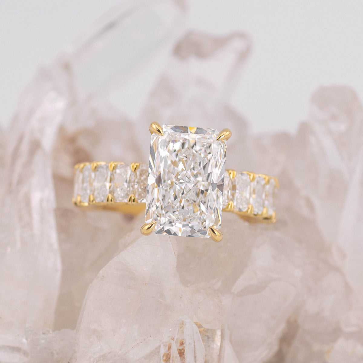 (Ready to Ship Size N) Custom 4ct Radiant Lab Diamond Ring with Radiant band in 18k Yellow Gold