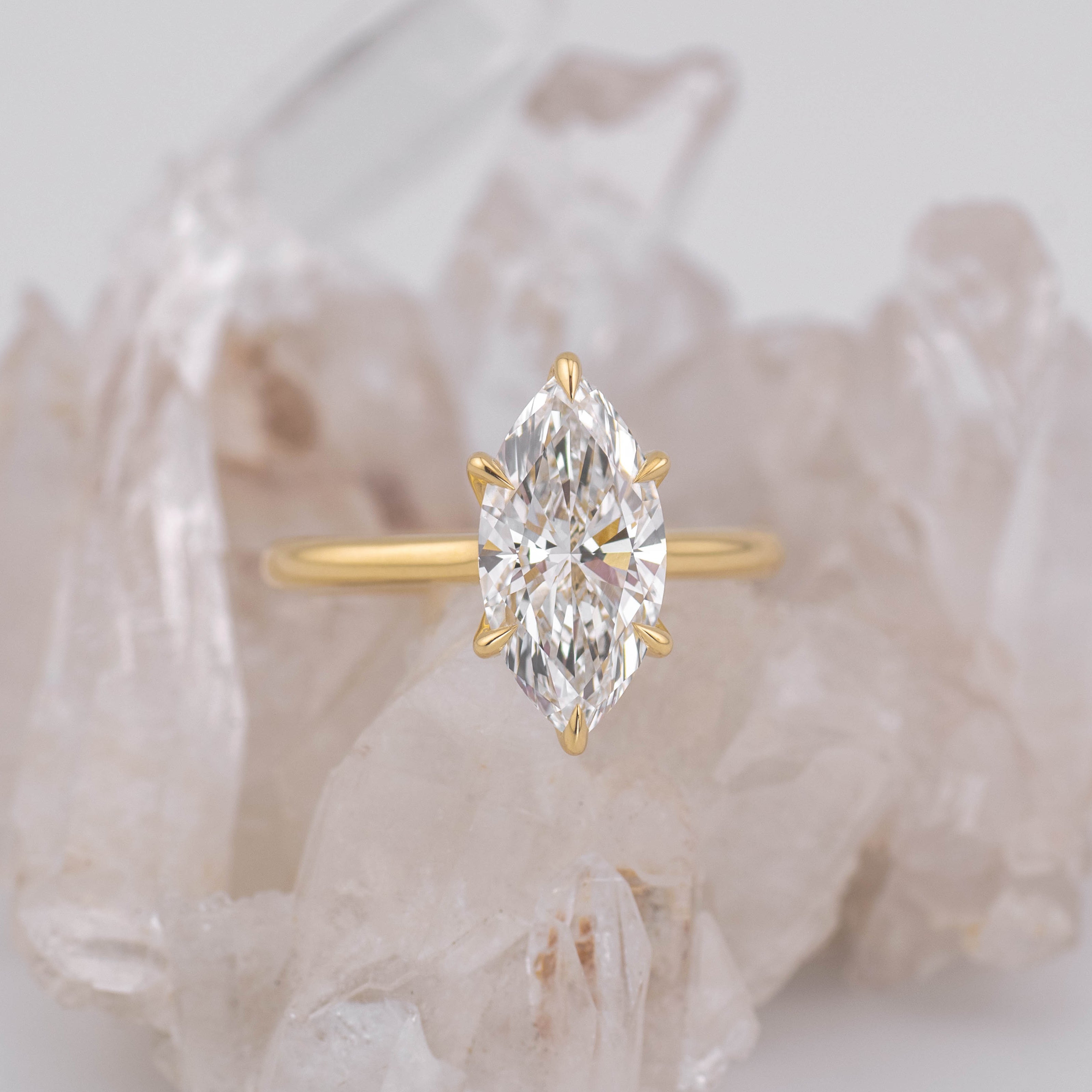 (Ready to Ship Size M) - Petal Marquise – 6 Claw 2.5ct E VVS2 Marquise Solitaire in 18k Yellow Gold