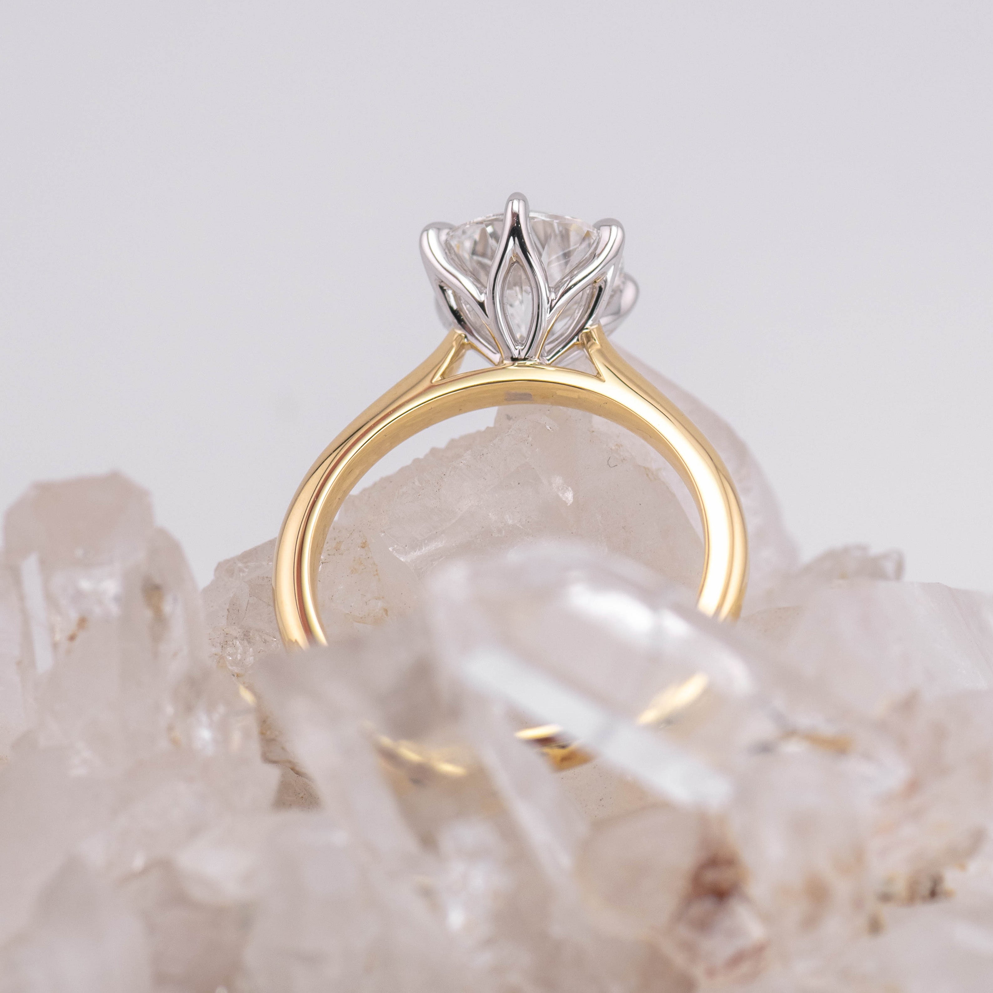 (Ready to Ship Size M) - Grace 2.0 Round Brilliant Petal Cathedral 6 2.04ct D VVS2 in 2 Tone 18k Yellow and Gold