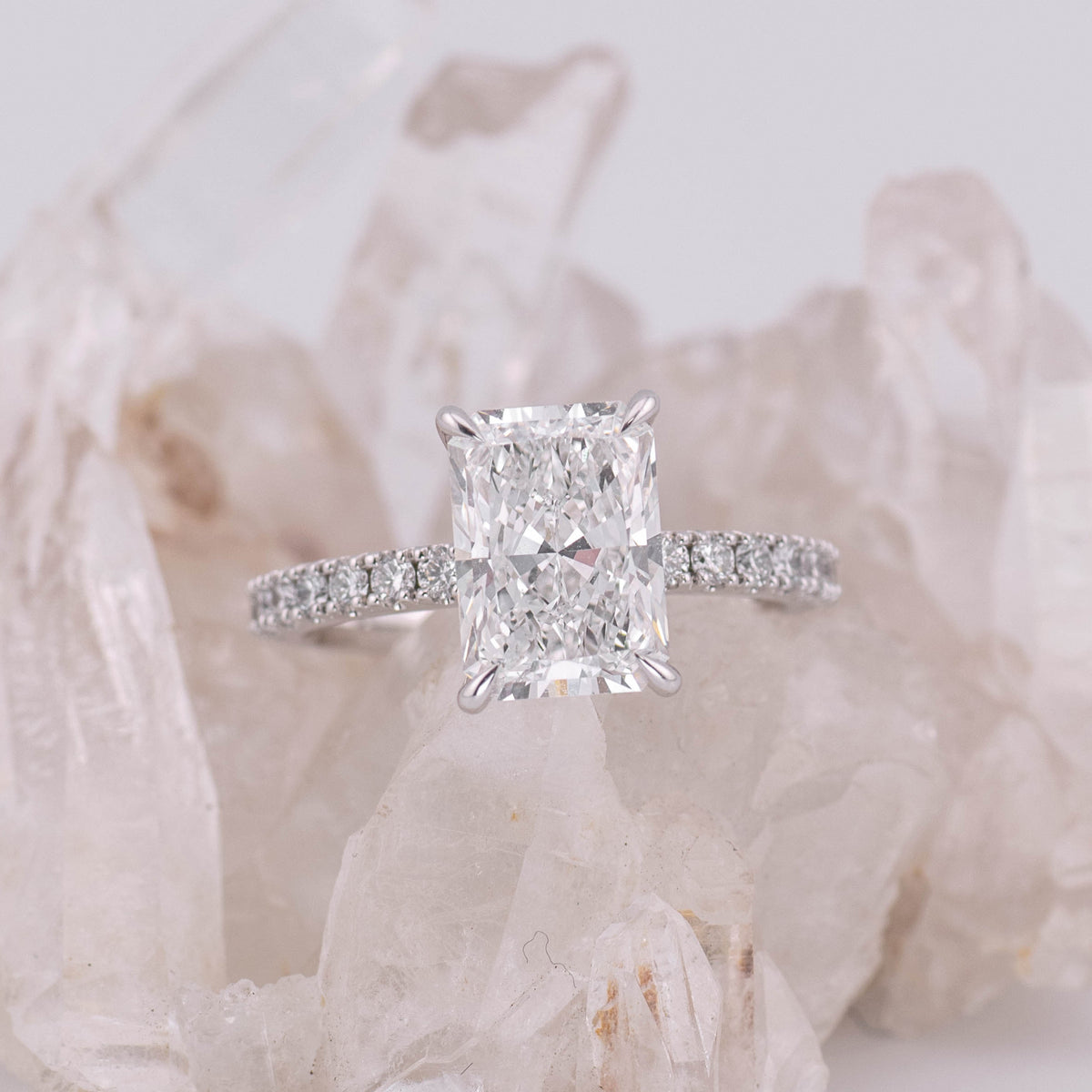 (READY TO SHIP SIZE N) 3.05CT D VVS2 OVAL SOLITAIRE WITH HIDDEN HALO & PAVE BAND in 18K WHITE GOLD