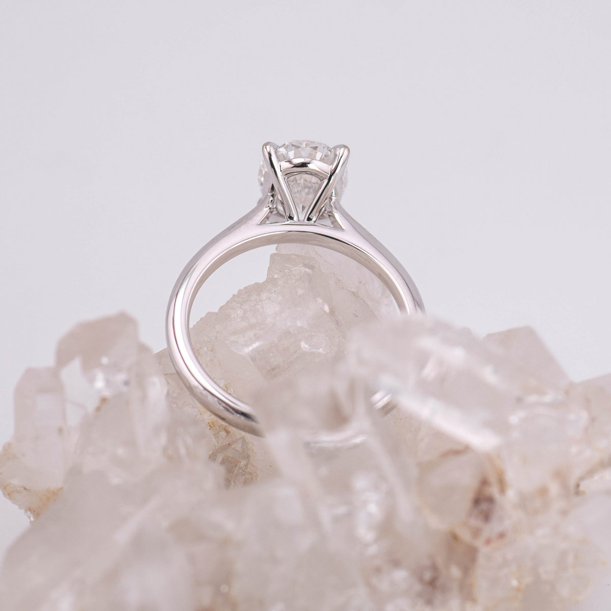 (Ready to Ship Size M) - Oval Cathedral 4 Claw 2.04ct D VVS2 Solitaire in 18k White Gold