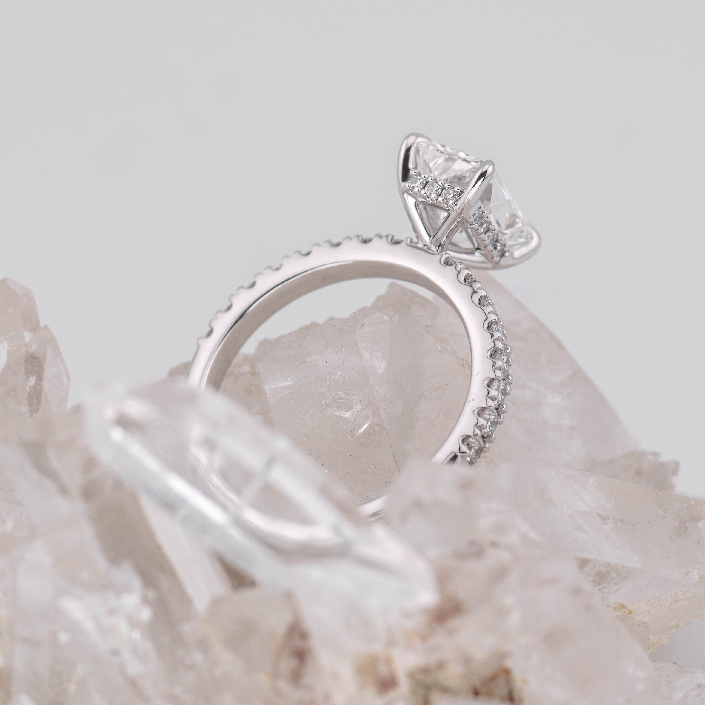 (READY TO SHIP SIZE M) 2.06CT D VVS2 RADIANT SOLITAIRE WITH HIDDEN HALO & PAVE BAND IN 18K WHITE GOLD