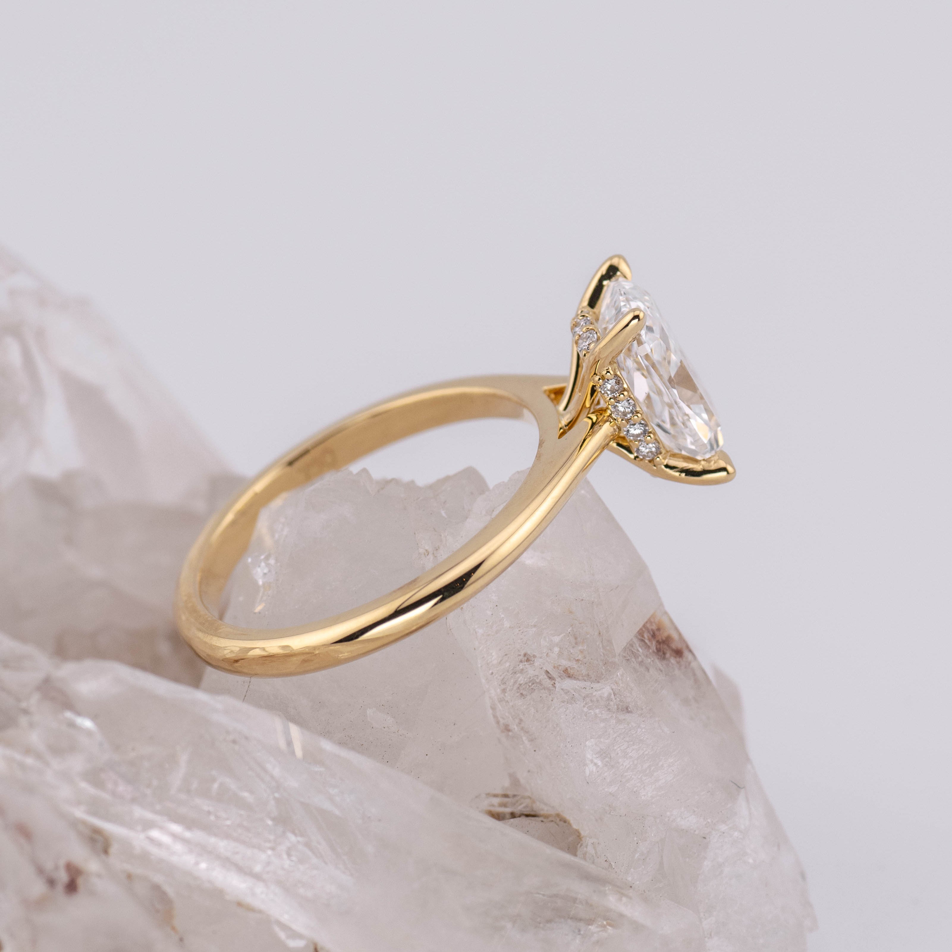 (Ready to Ship Size M) - Ruth 2.0 – Cathedral & Hidden Halo Elongated Cushion 2.07ct D VVS2 Solitaire in 18k Yellow Gold
