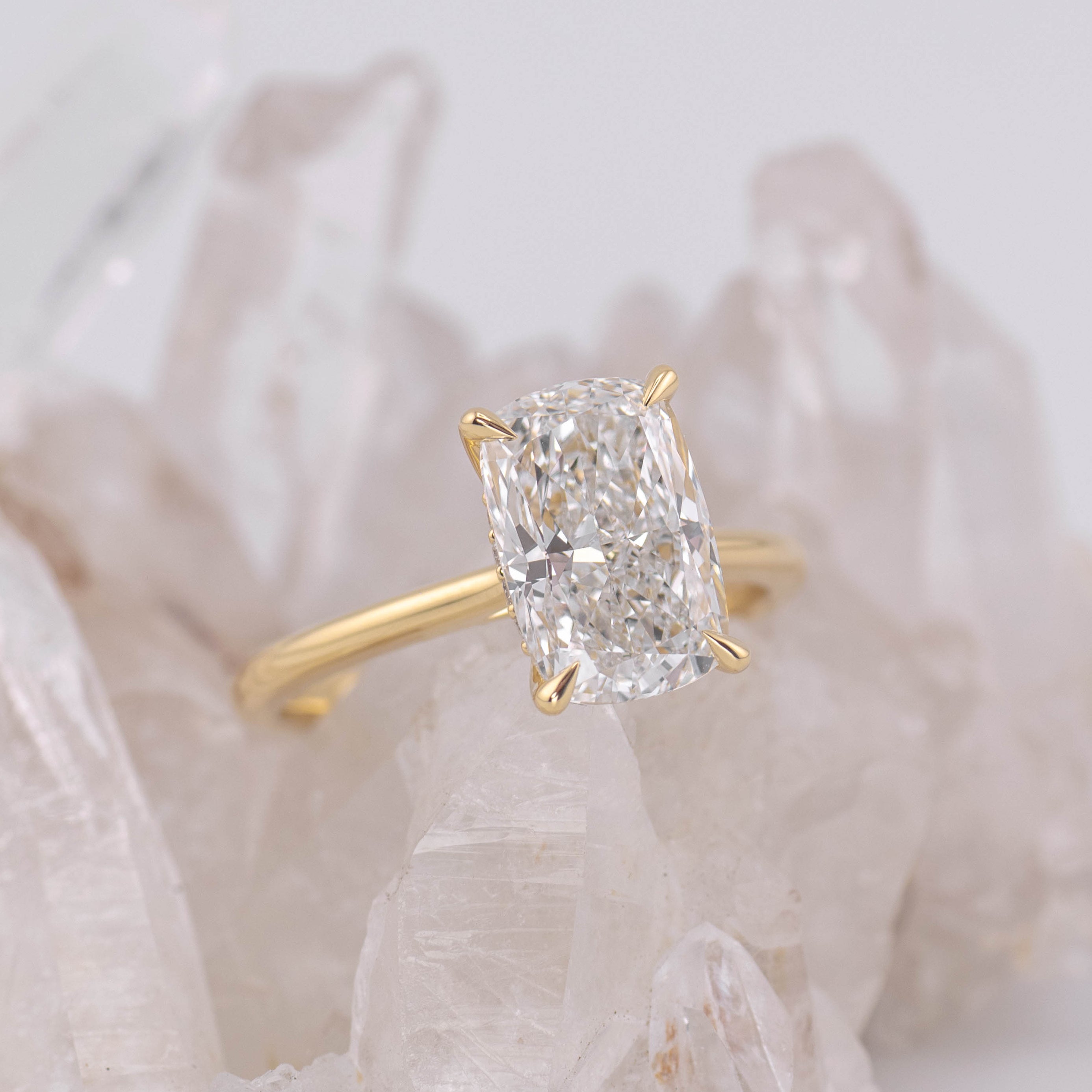 (Ready to Ship Size M) - Ruth 3.0 – Cathedral & Hidden Halo Elongated Cushion 3ct E VVS2 Solitaire in 18k Yellow Gold