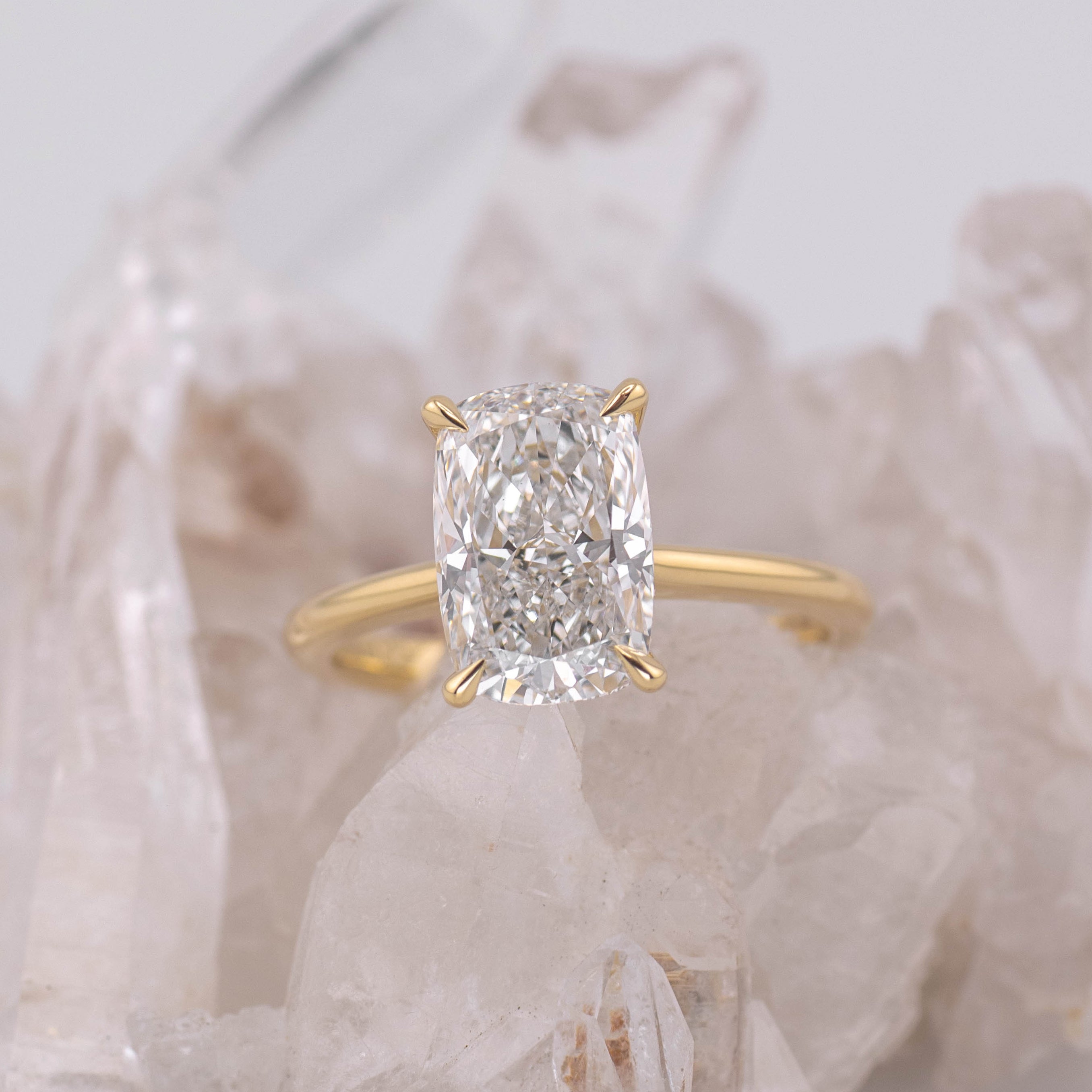 (Ready to Ship Size M) - Ruth 3.0 – Cathedral & Hidden Halo Elongated Cushion 3ct E VVS2 Solitaire in 18k Yellow Gold