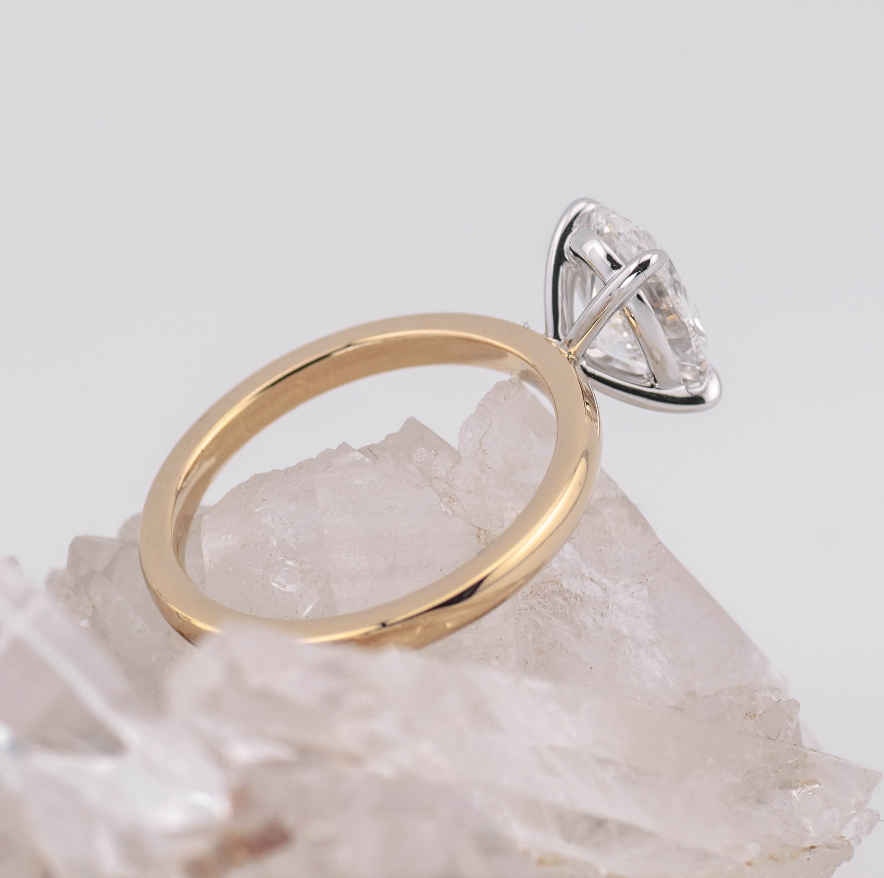 Kate 2.0 – 4 Claw 2ct Oval Solitaire (Made to Order) Custom Size