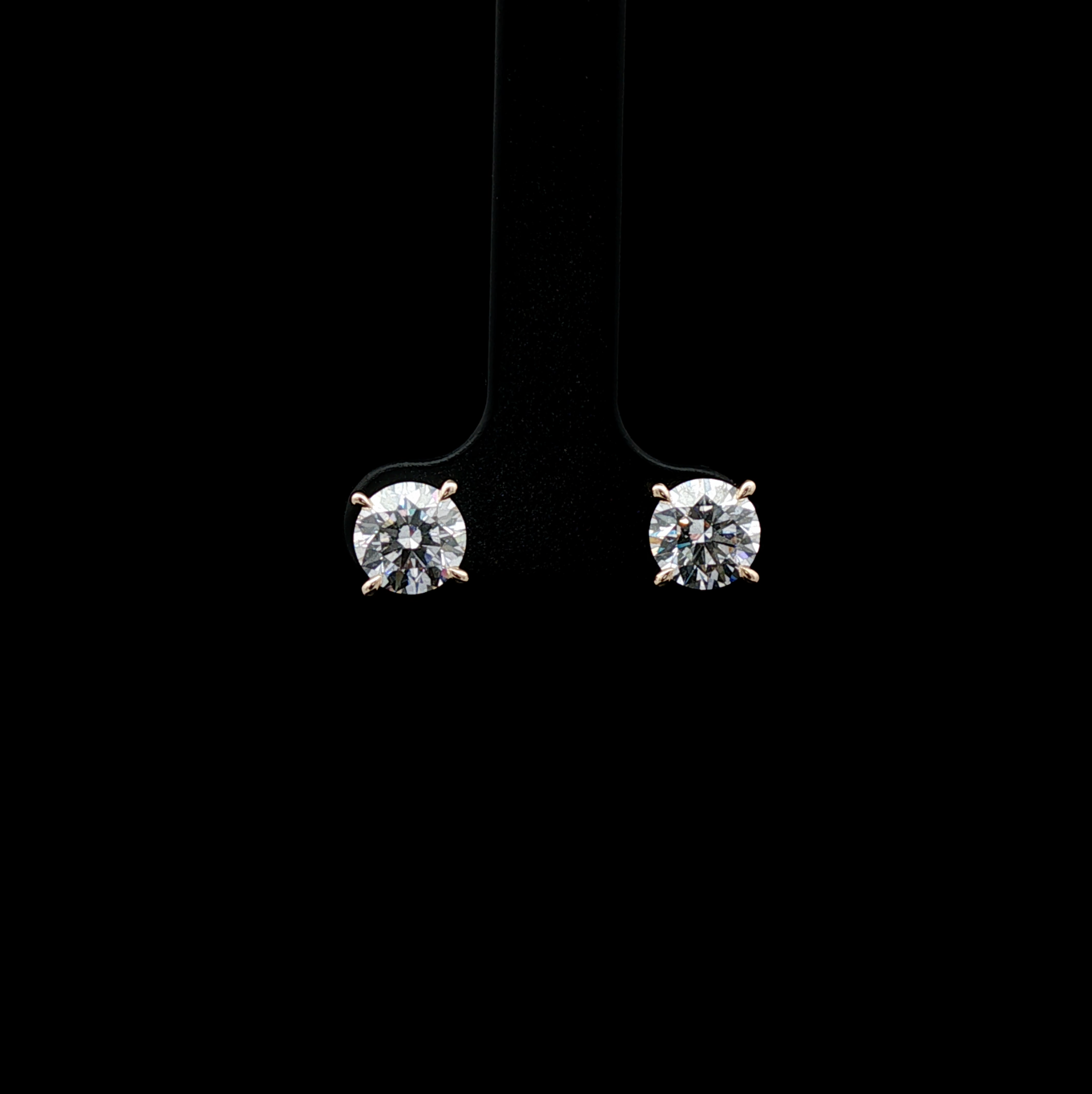 (Ready to Ship) 2.06 tcw 9k Yellow Gold Diamond Studs D VVS2 IGI Certified Lab Diamonds