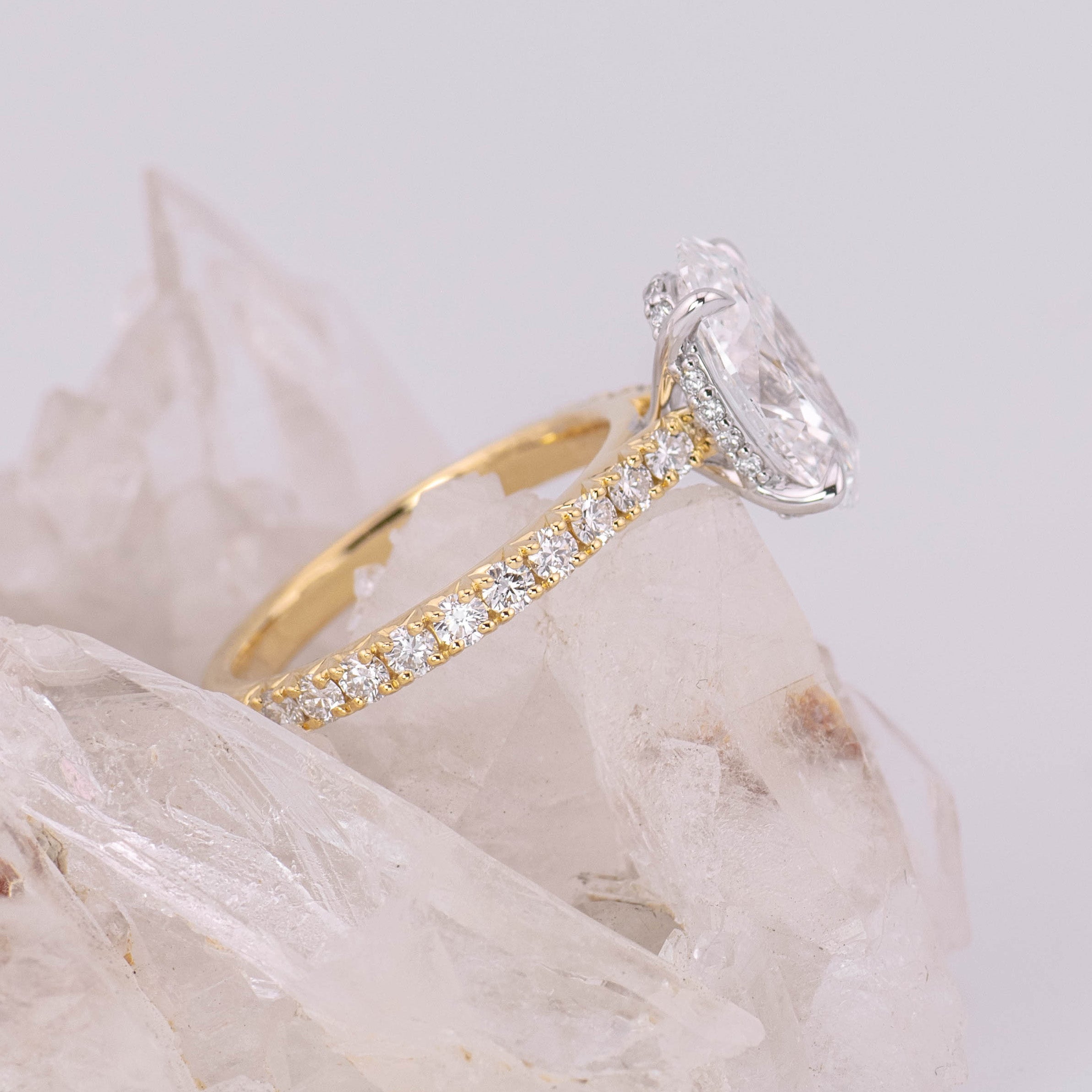 (Ready to Ship Size M) - 3.19ct Oval Solitaire with Hidden Halo & French Pave Band 18k 2 Tone Gold