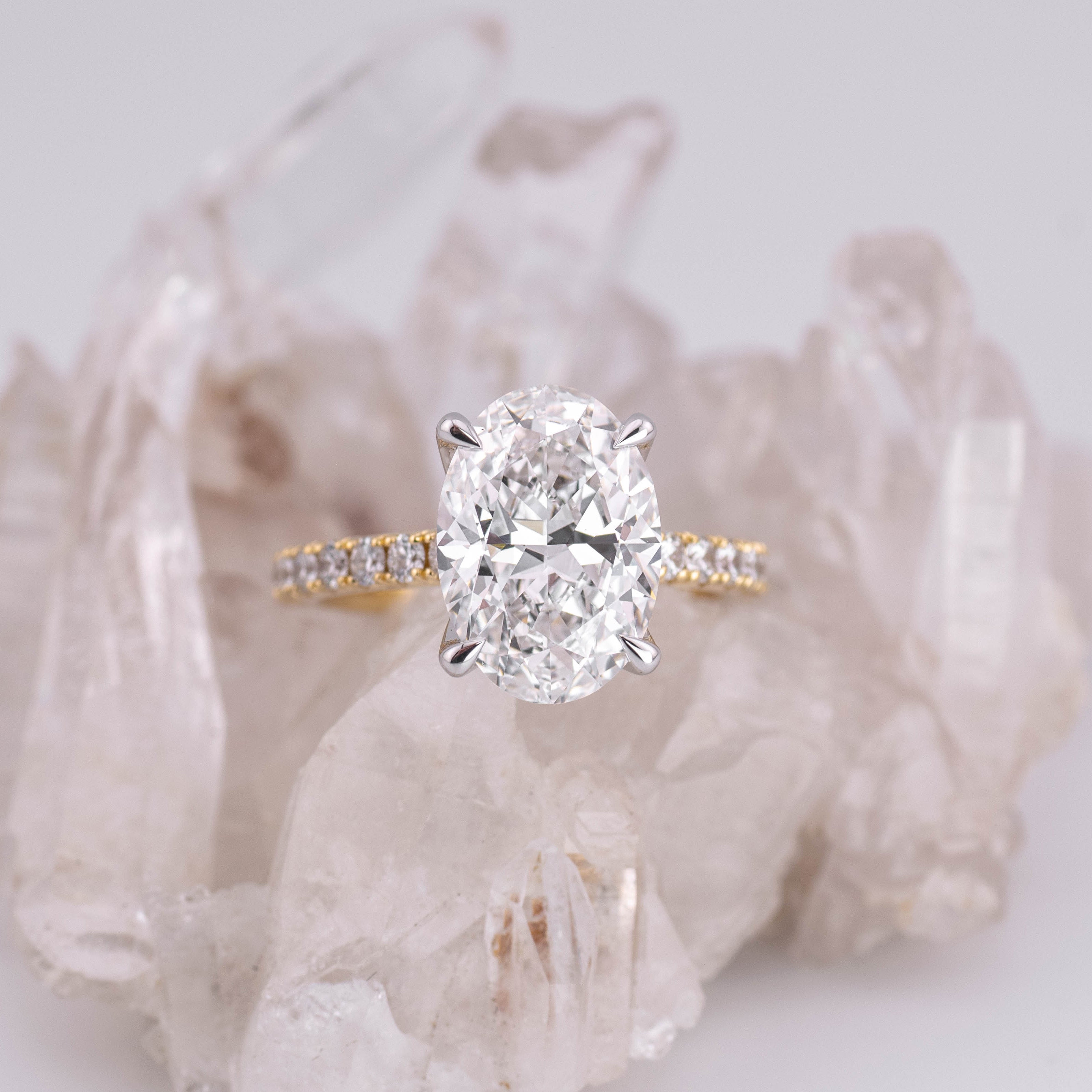 (Ready to Ship Size M) Petal Pave Solitaire – 4.05ct 4 Petal Claw Oval Brilliant E VVS2 in 18k 2 Tone Gold