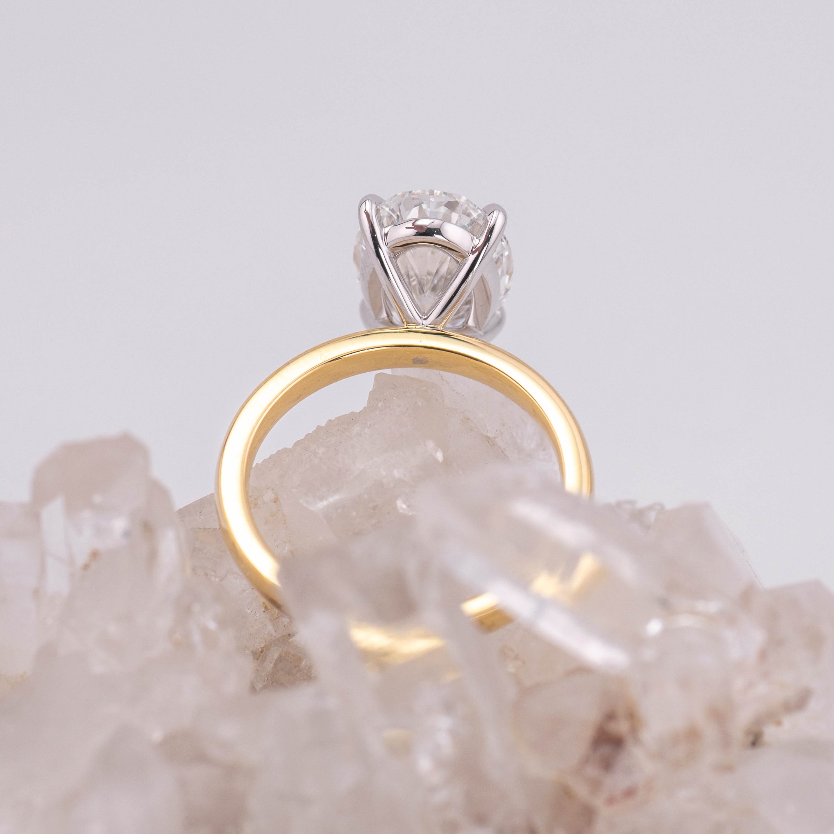 (Ready to Ship Size N) - Kate 4.0 – 4 Claw 4.09ct E VVS2 Oval Solitaire in 2 Tone 18k Yellow & White Gold