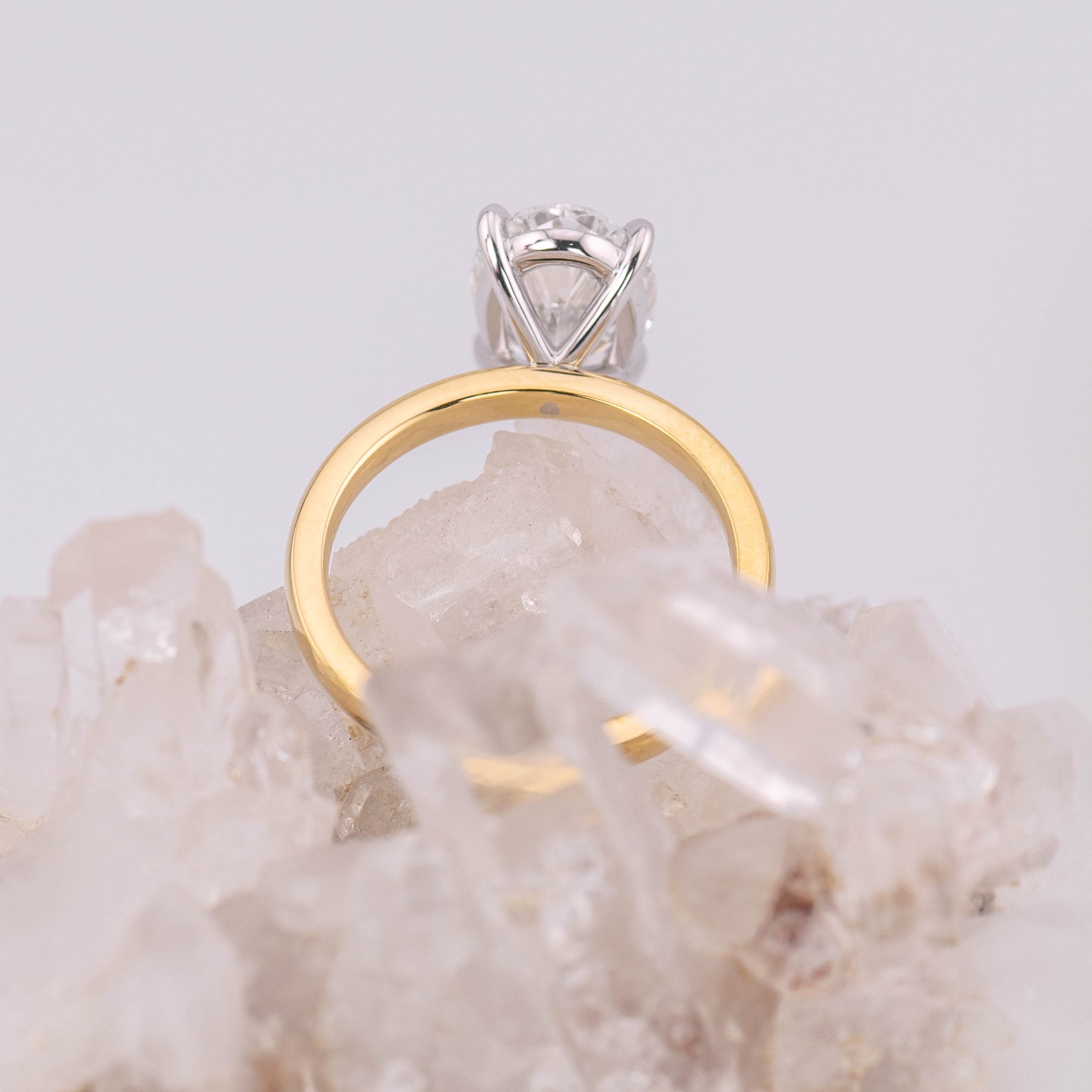 (Ready to Ship Size N) - Kate 3.0 – 4 Claw 3.07ct D VVS2 Oval Solitaire in 2 Tone 18k Yellow & White Gold