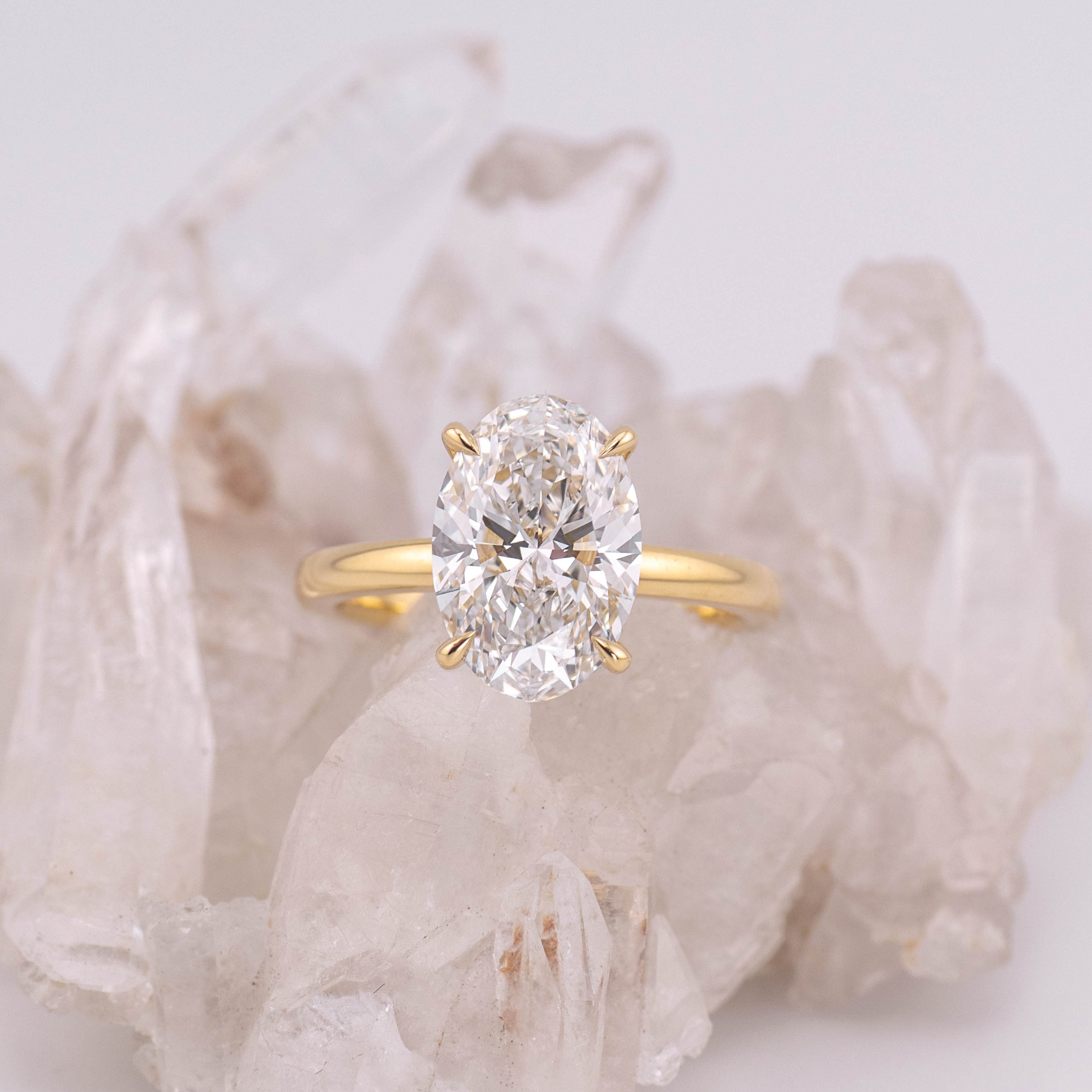 (Ready to Ship Size L) - Kate 3.0 – 4 Claw 3.26ct E VVS2 Oval Solitaire in 18k Yellow Gold
