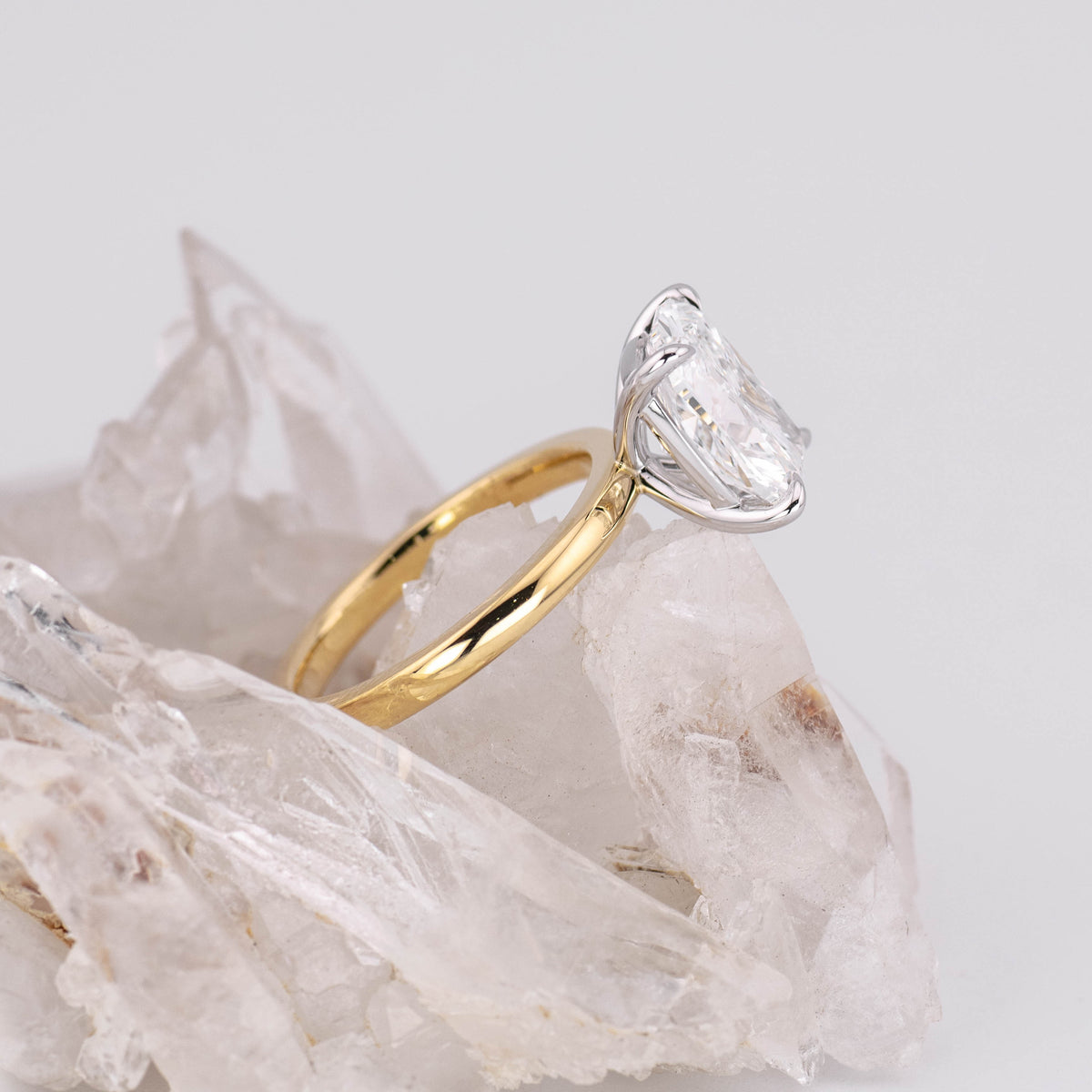 (Ready to Ship Size L) - Catherine 3.0 – Elongated Cushion 3.03ct D VVS2 Solitaire in 2 Tone 18k Yellow Gold