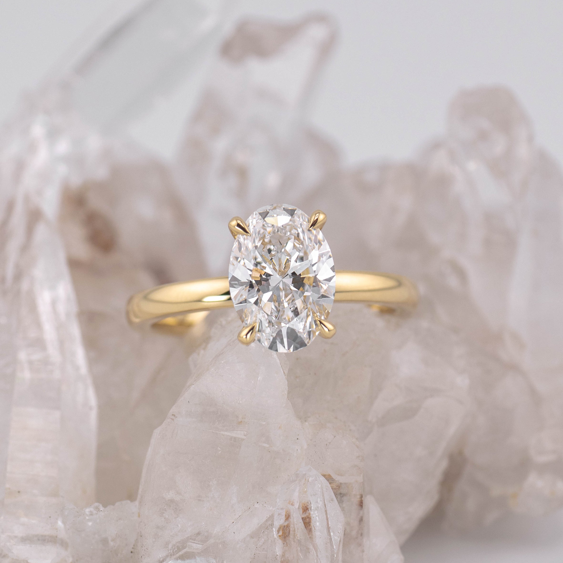 (Ready to Ship Size M) - Kate 2.0 – 4 Claw 2.01ct D VVS2 Oval Solitaire in 18k Yellow Gold