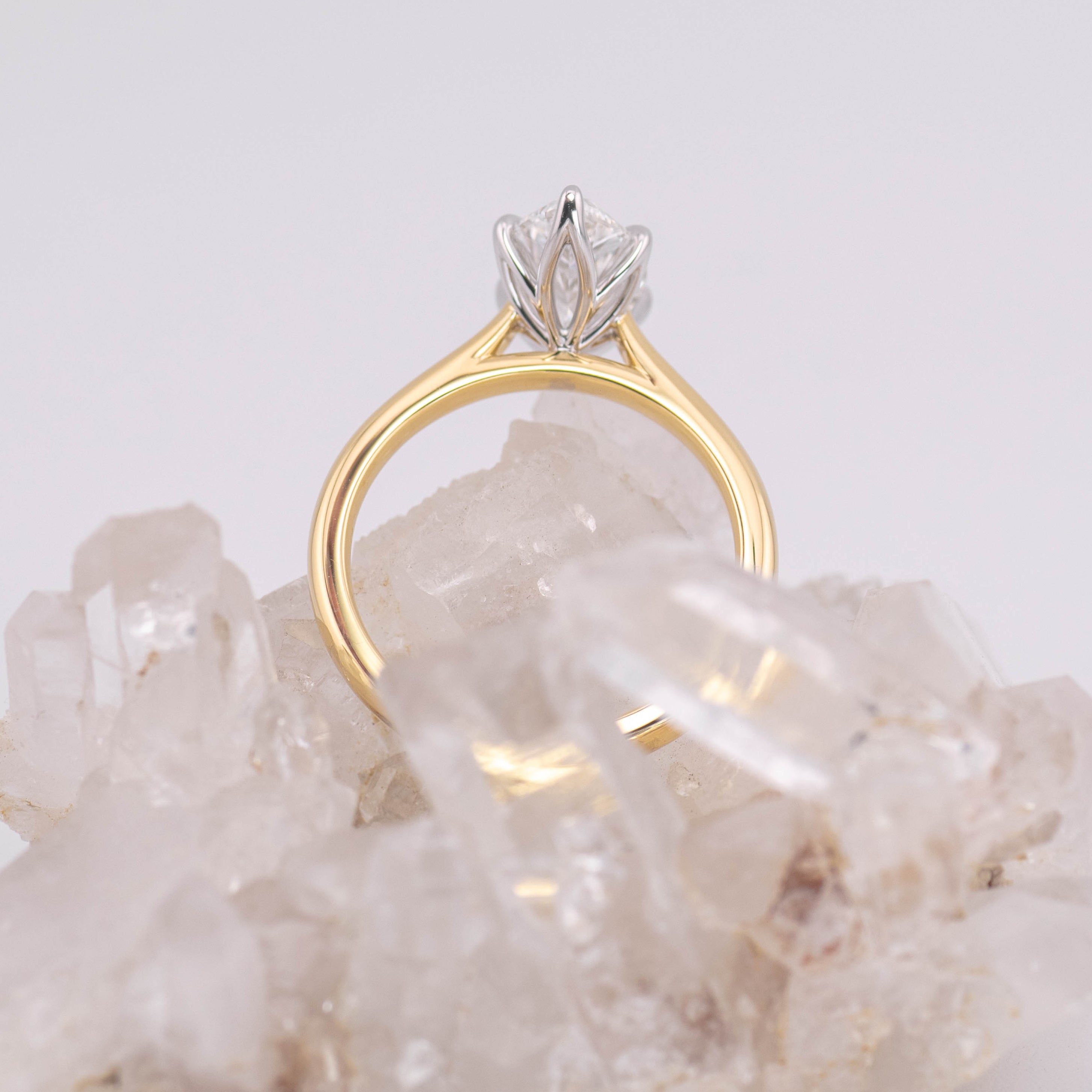 (Ready to Ship Size M) - Petal Marquise – 6 Claw 2.02ct E VVS2 Marquise Solitaire in 2 Tone Yellow and White Gold