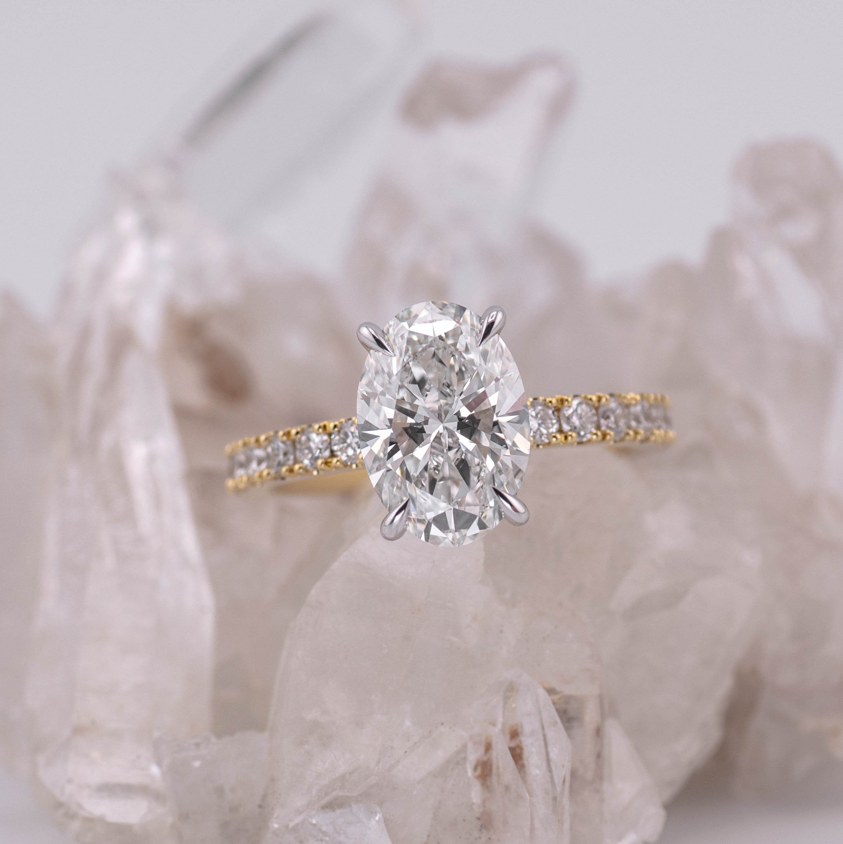 (Ready to Ship Size M) 2.58ct E VVS2 Oval Solitaire with Hidden Halo & 3/4 Pave Band in 2 Tone 18k Gold