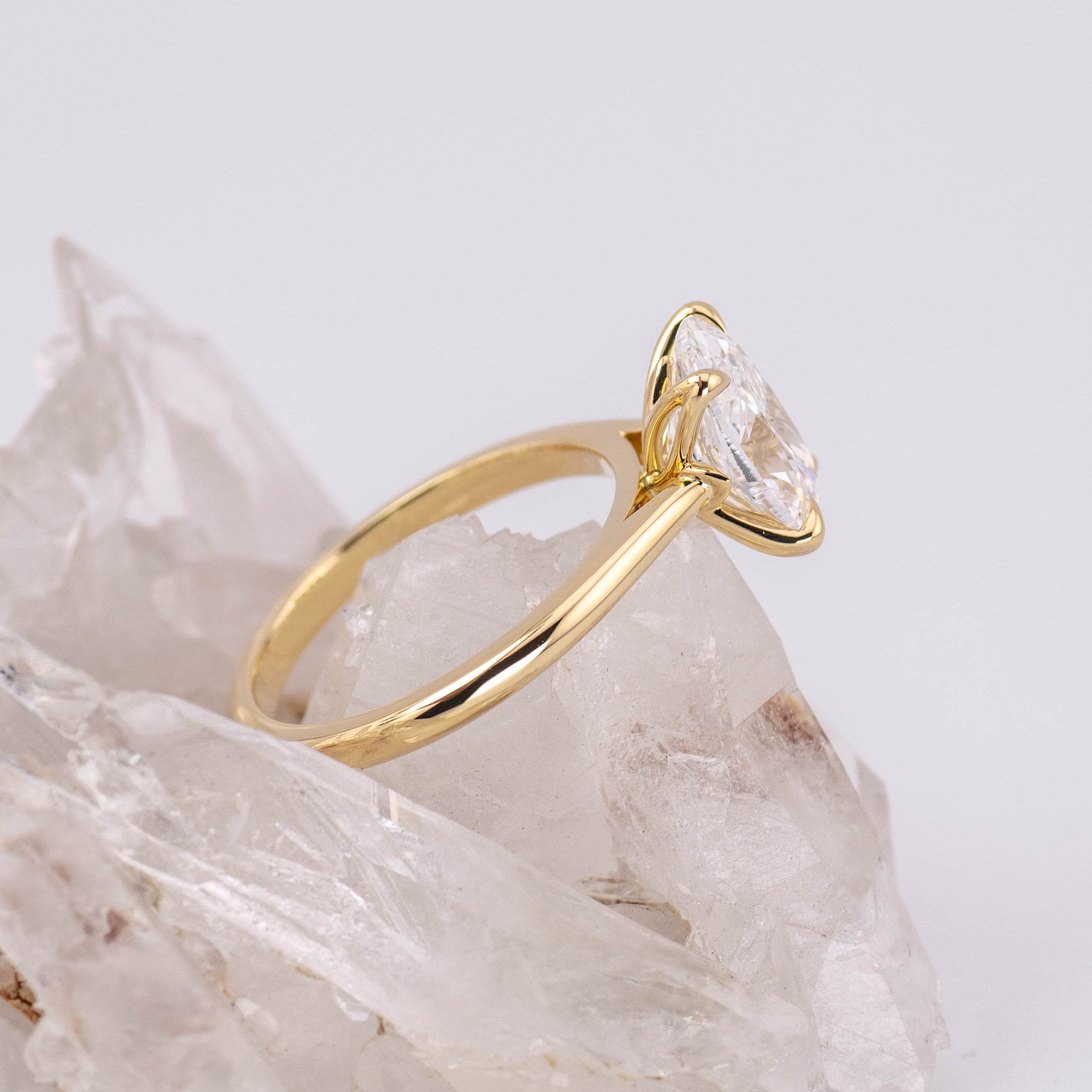 (Ready to Ship Size N) - Petal Elongated Cushion – 4 Claw 2.72ct E VVS2 Solitaire in 18k Yellow Gold