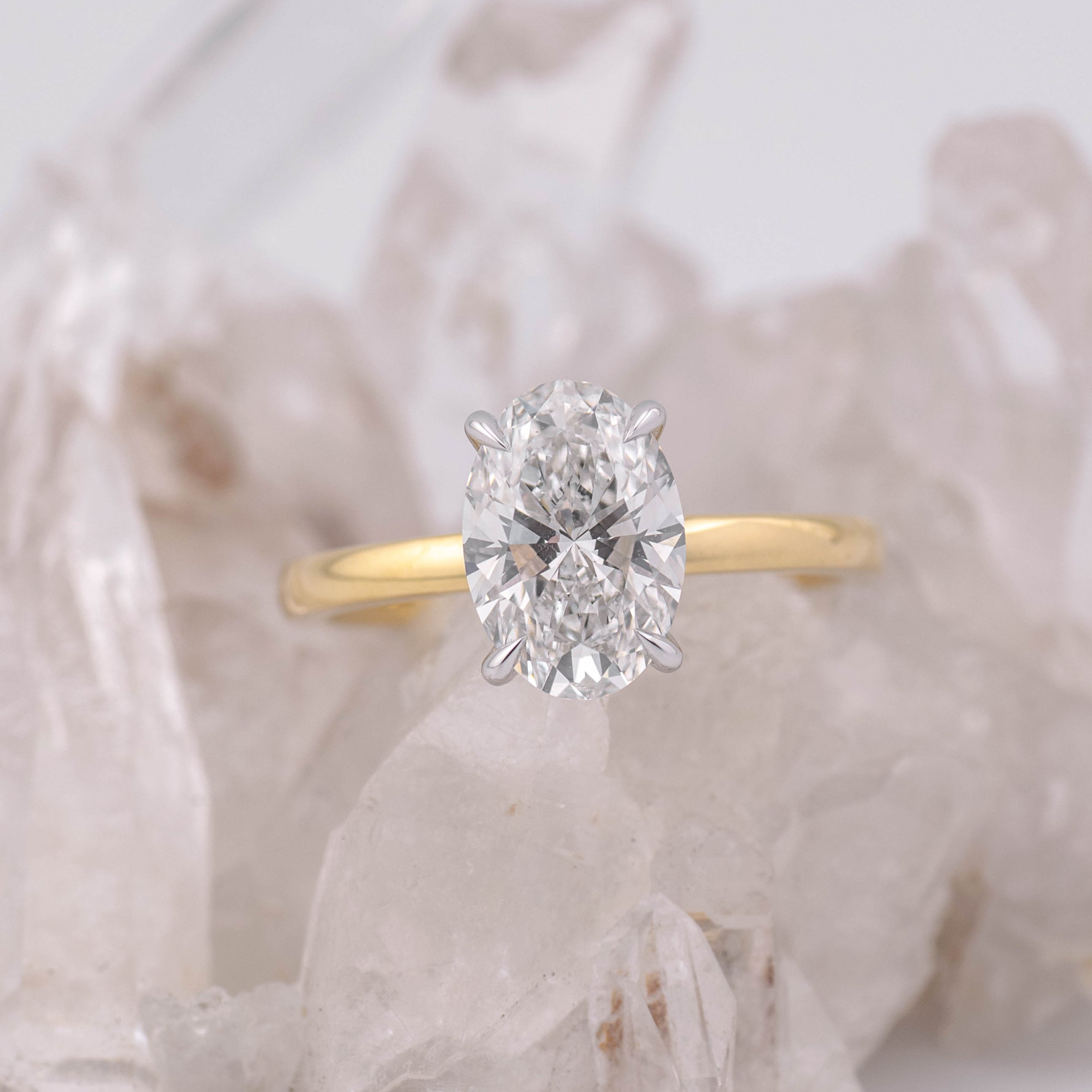 (Ready to Ship Size M) - Kate 2.0 – 4 Claw 2.09ct E VVS2 Oval Solitaire 18k