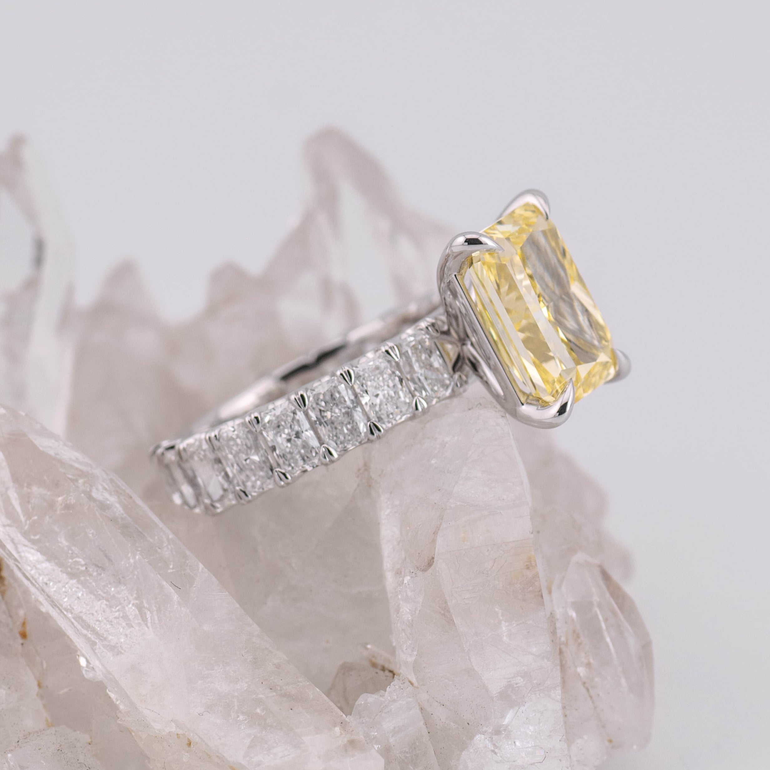 (Ready to Ship Size M) Custom 4.07ct Yellow Fancy Vivid Yellow Lab Diamond Ring in 18k White Gold