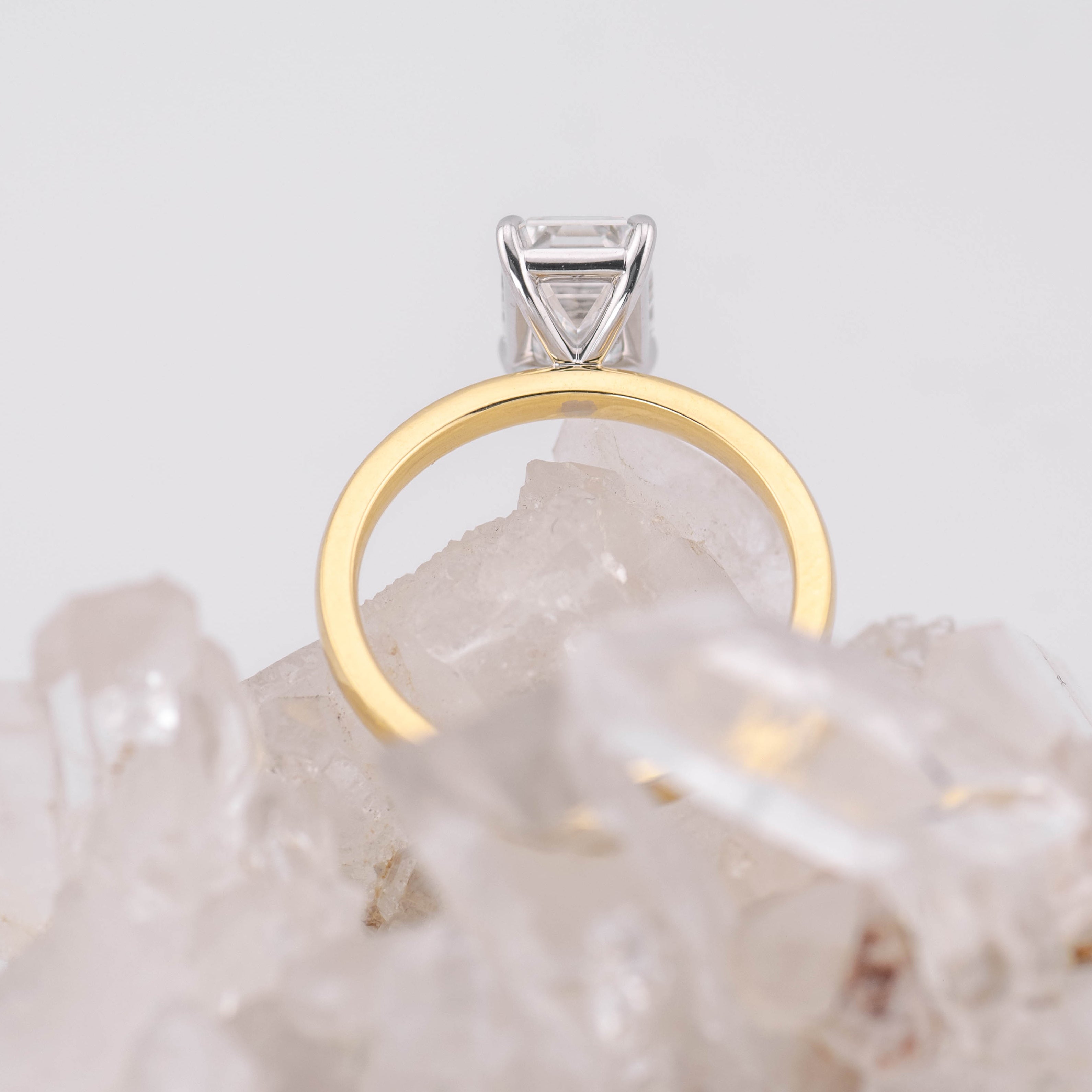 (Ready to Ship Size M) - Emma Emerald Cut Solitaire 2.02ct D VVS2 18k 2 Tone Gold