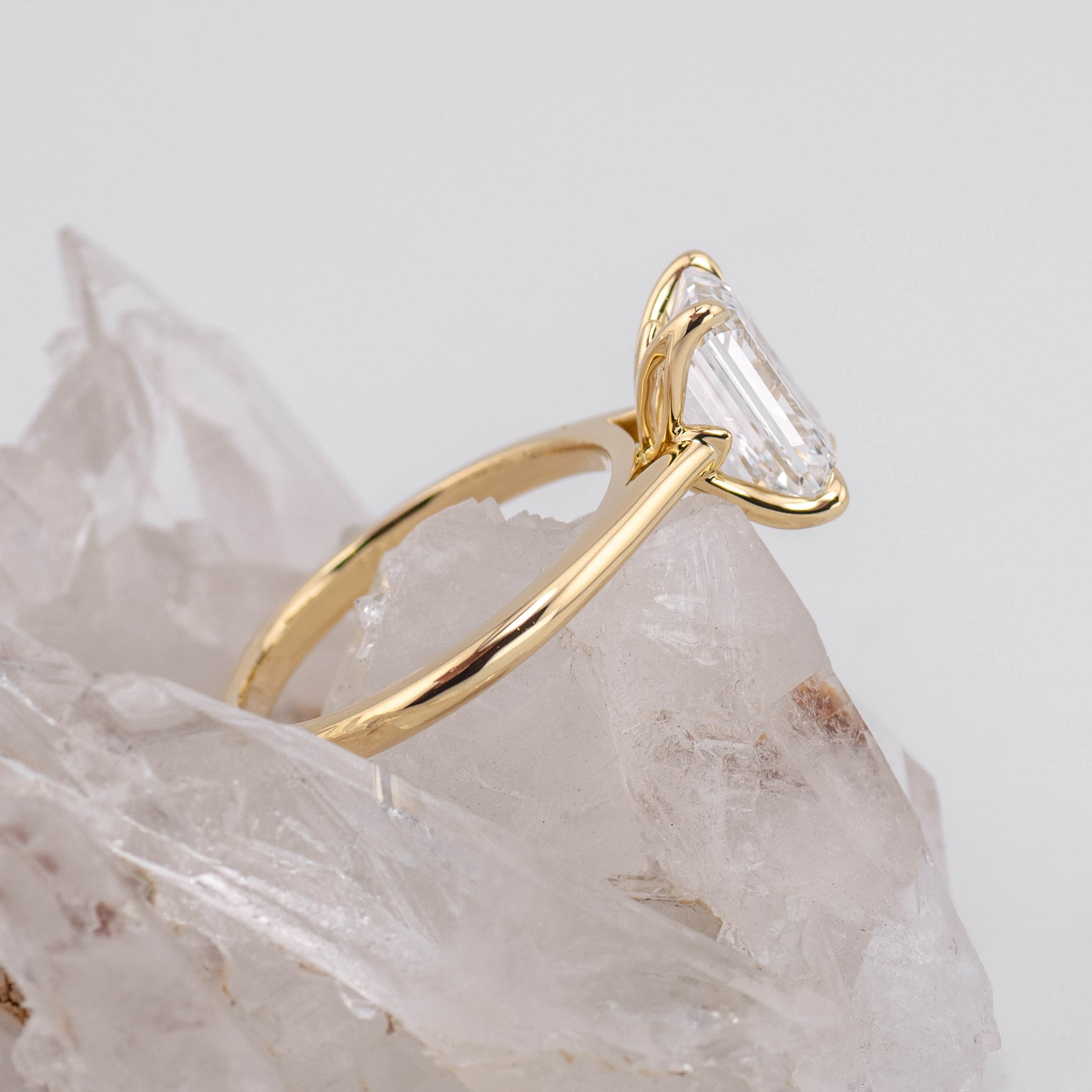 (Ready to Ship Size N) - Petal Emerald Cut – 4 Claw 3.02ct D VVS2 Solitaire in 18k Yellow Gold