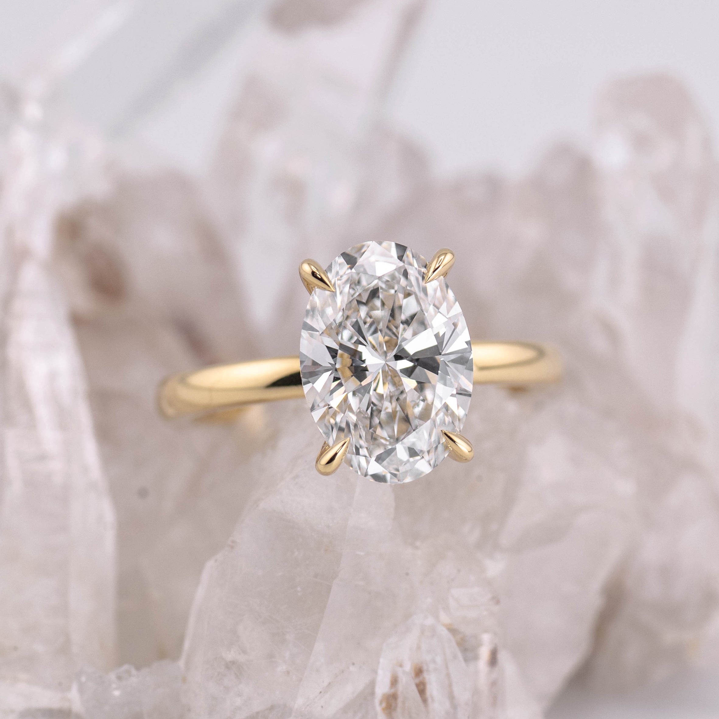 (Custom Listing) 4 Claw Oval Solitaire in 18k Yellow Gold